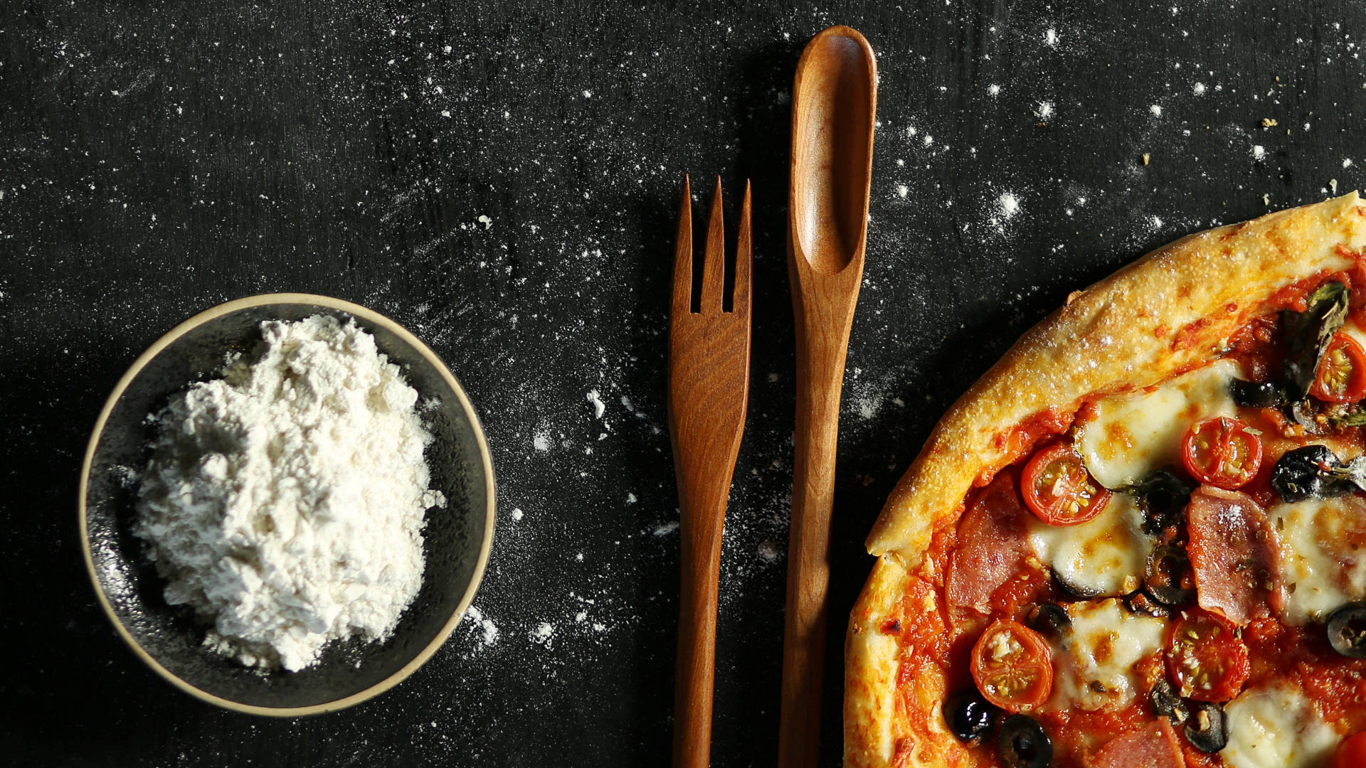 Pizza Hut, tableware, ham tomatoes and olives, Full HD Desktop Wallpaper