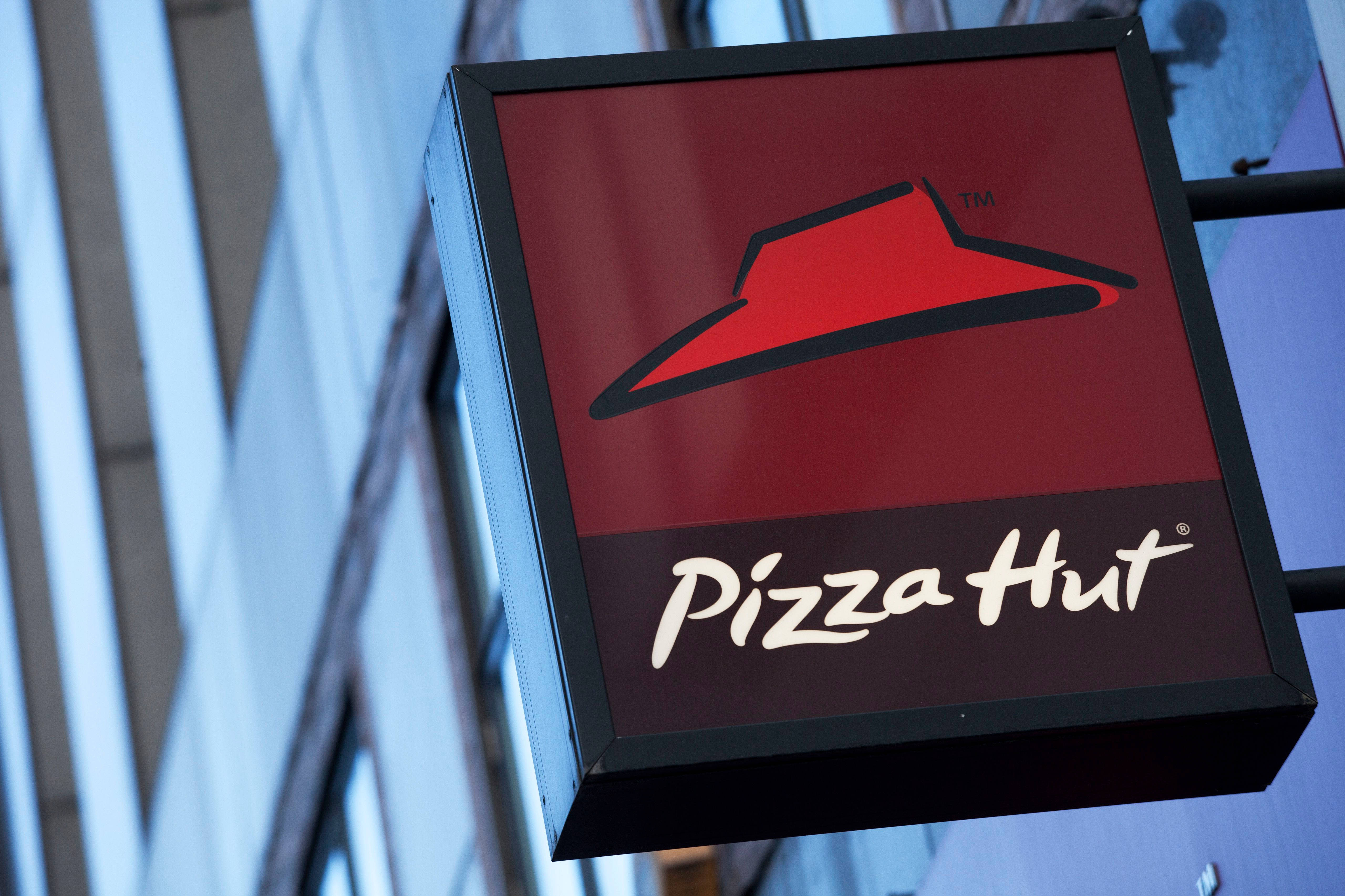 Pizza Hut, red sign, black frame, 5K Desktop Wallpaper