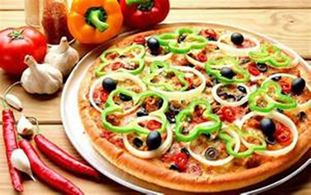 green pepper, thin slices, wooden table, SD Desktop Wallpaper