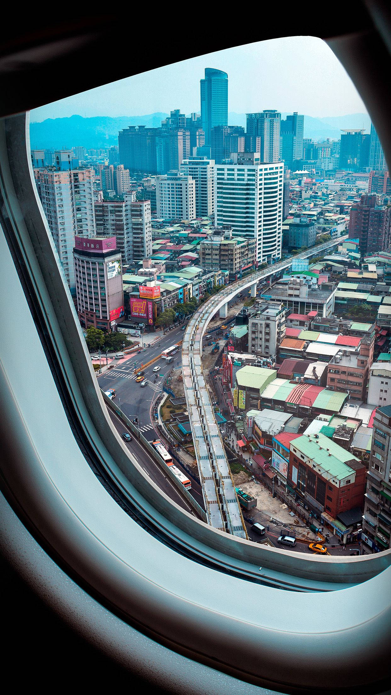cityscape, airplane window, winding roads, Full HD Phone Wallpaper