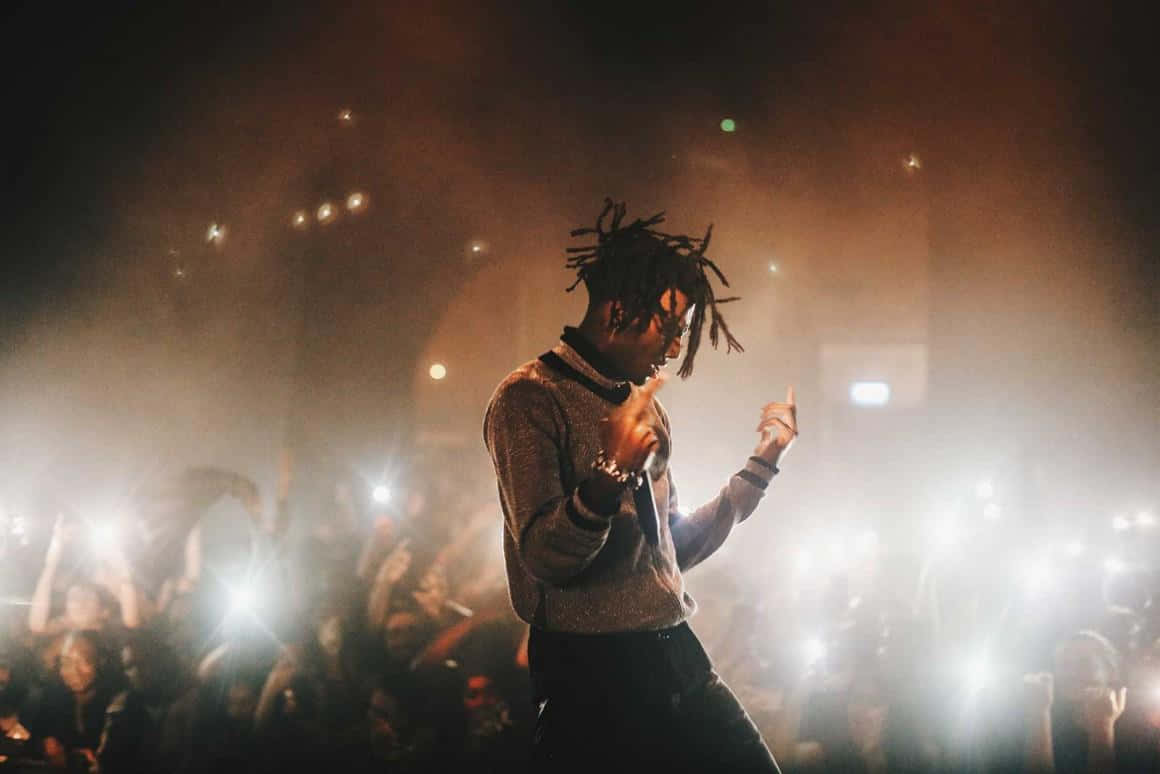 Playboi Carti, dreadlocks, smoky concert stage, SD Desktop Wallpaper