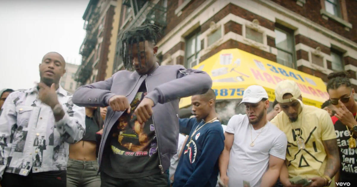 Playboi Carti PFP, urban streetwear, city sidewalk, SD Desktop Wallpaper