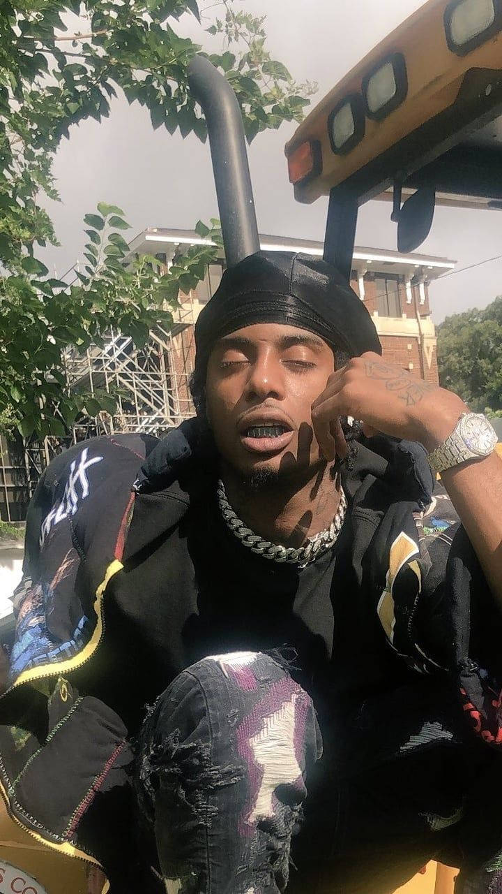 Playboi Carti, silver chain, yellow construction vehicle, HD Phone Wallpaper