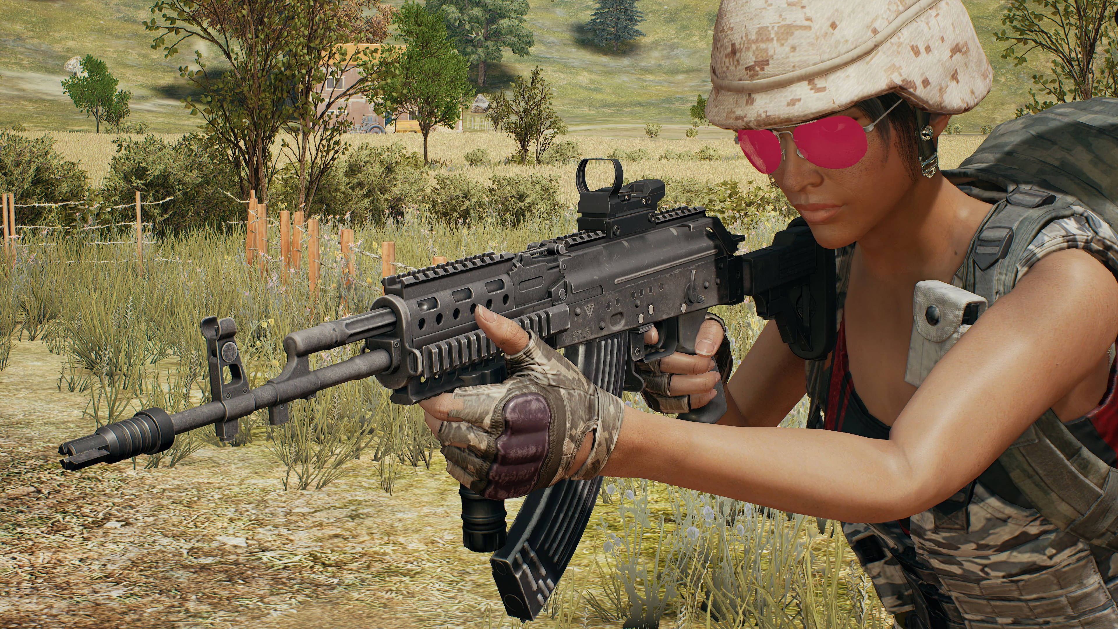 Playerunknowns Battlegrounds 4K, pink sunglasses, camouflage gear, 4K Desktop Wallpaper