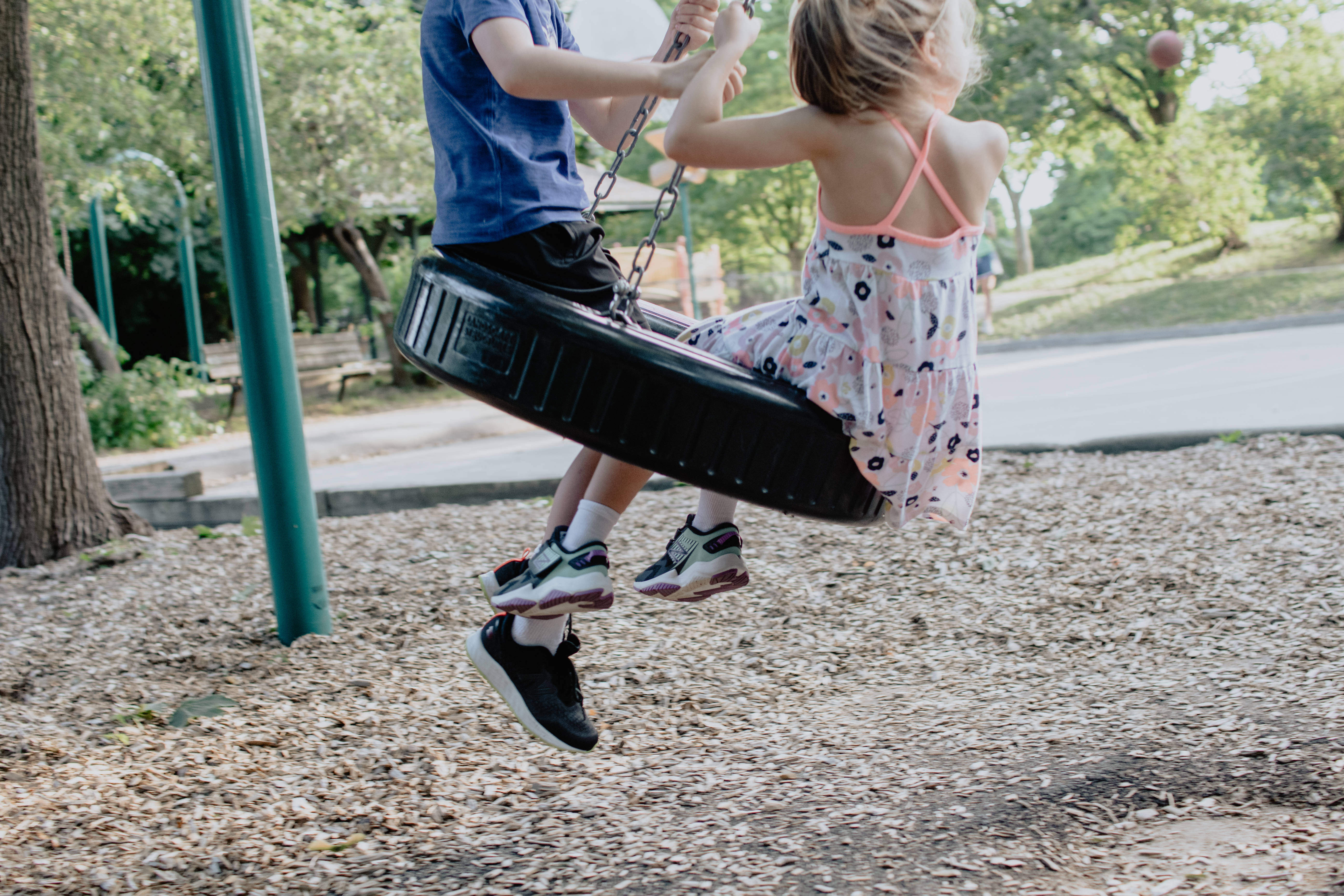tire swing, sunlit park, trees, 5K Desktop Wallpaper