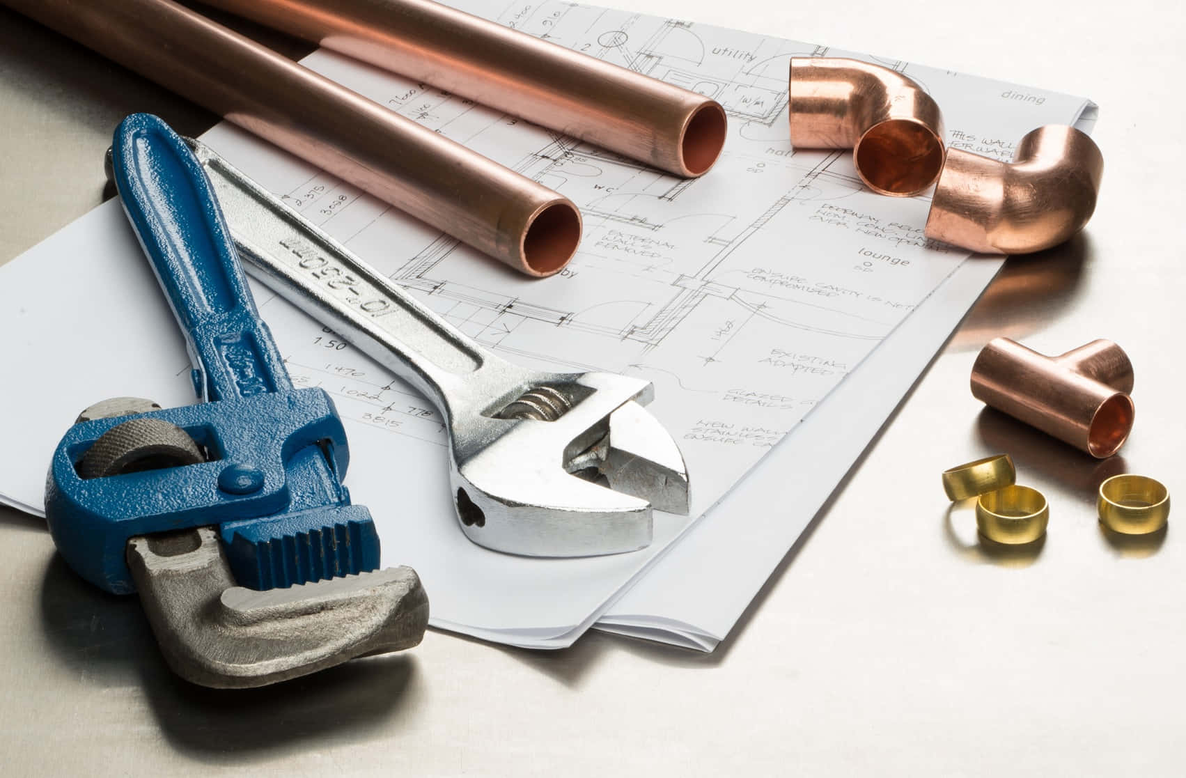 wrench, copper plumbing fittings, blue pipe wrench, HD Desktop Wallpaper