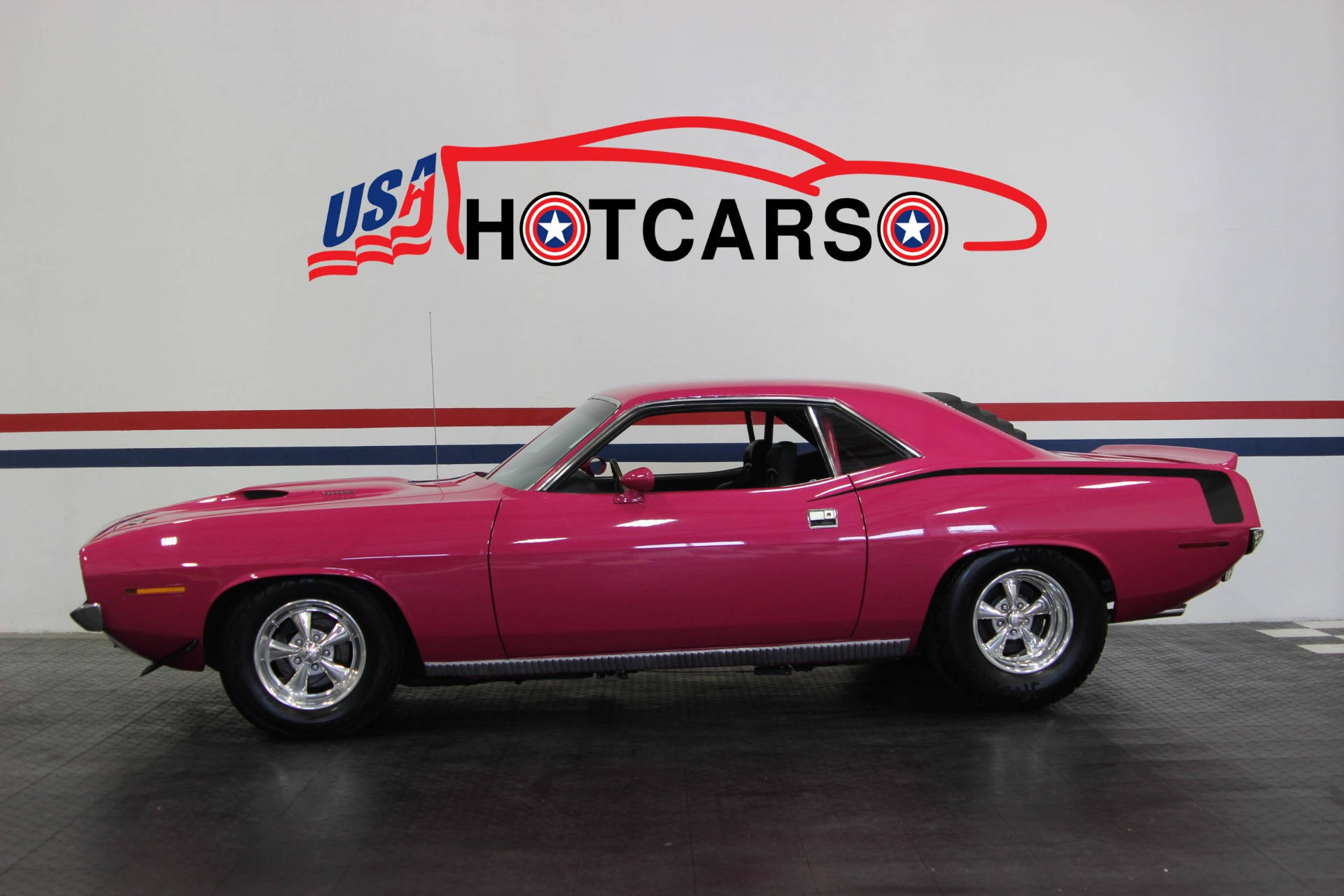 Plymouth Barracuda, vibrant pink, studio lights, Full HD Desktop Wallpaper
