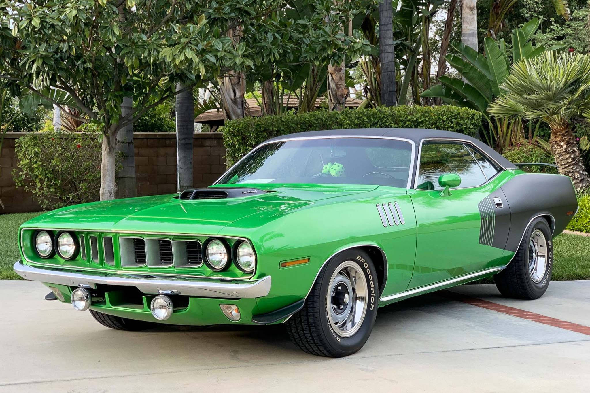 Plymouth Barracuda, vintage, vibrant green, Full HD Desktop Wallpaper