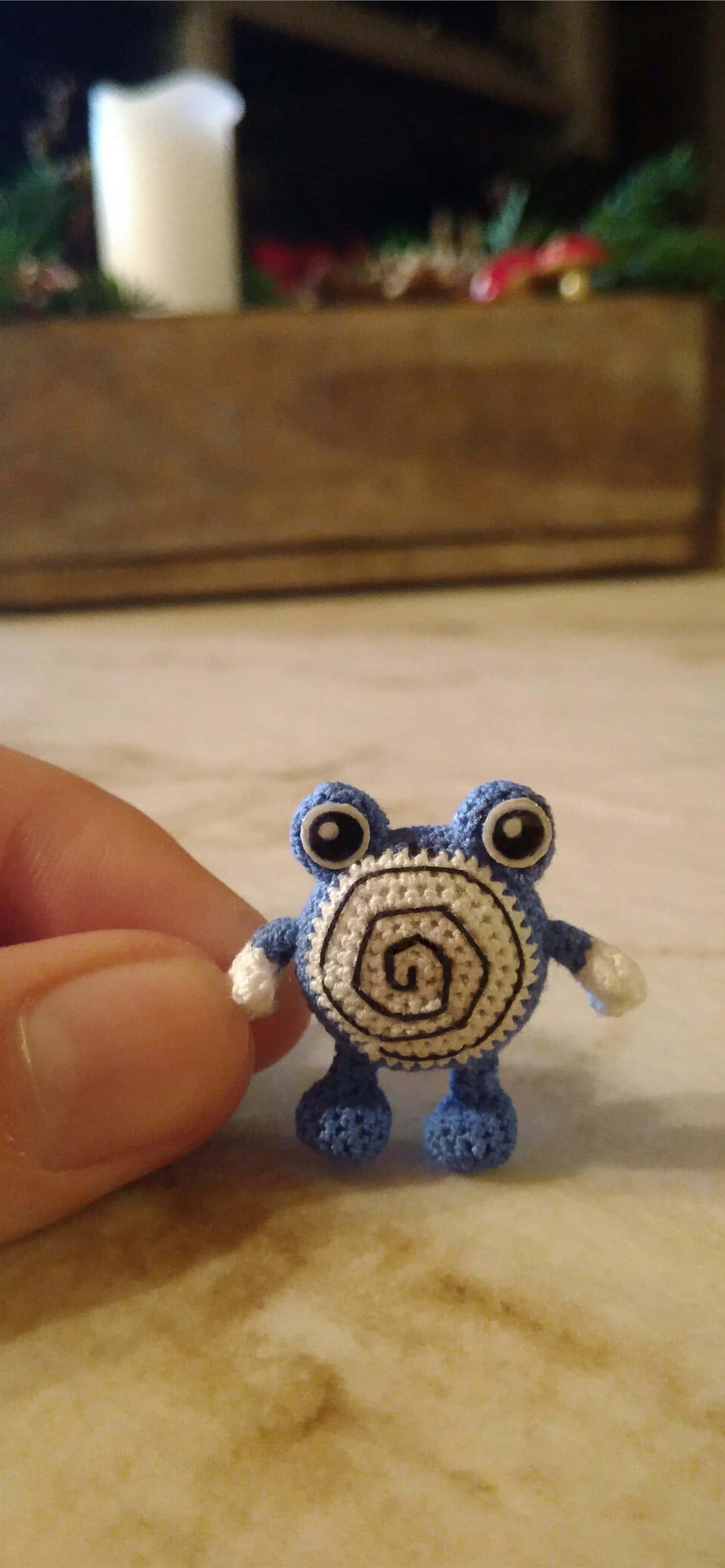 crochet poliwhirl, blue crocheted frog, spiral belly, 2K Phone Wallpaper
