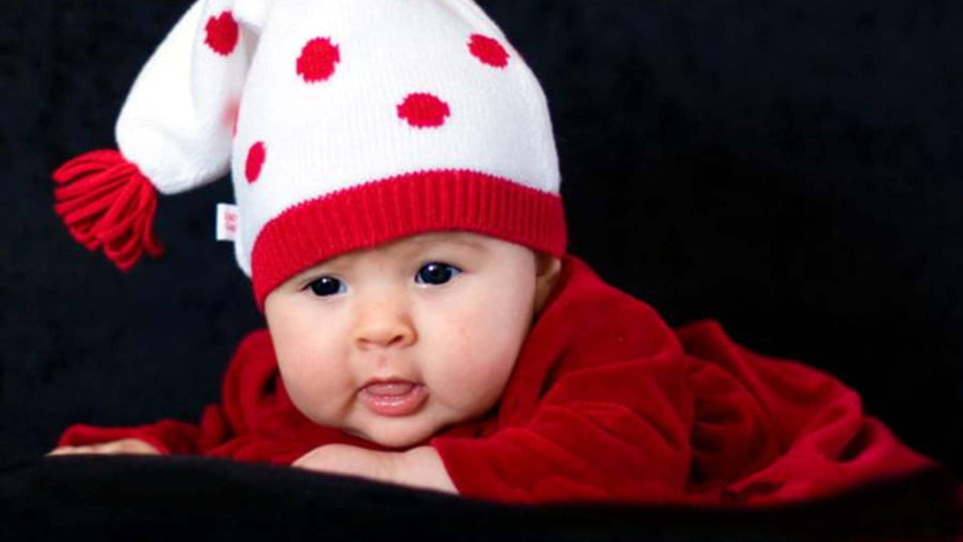red outfit, white hat with red polka dots, red pom-pom, Full HD Desktop Wallpaper