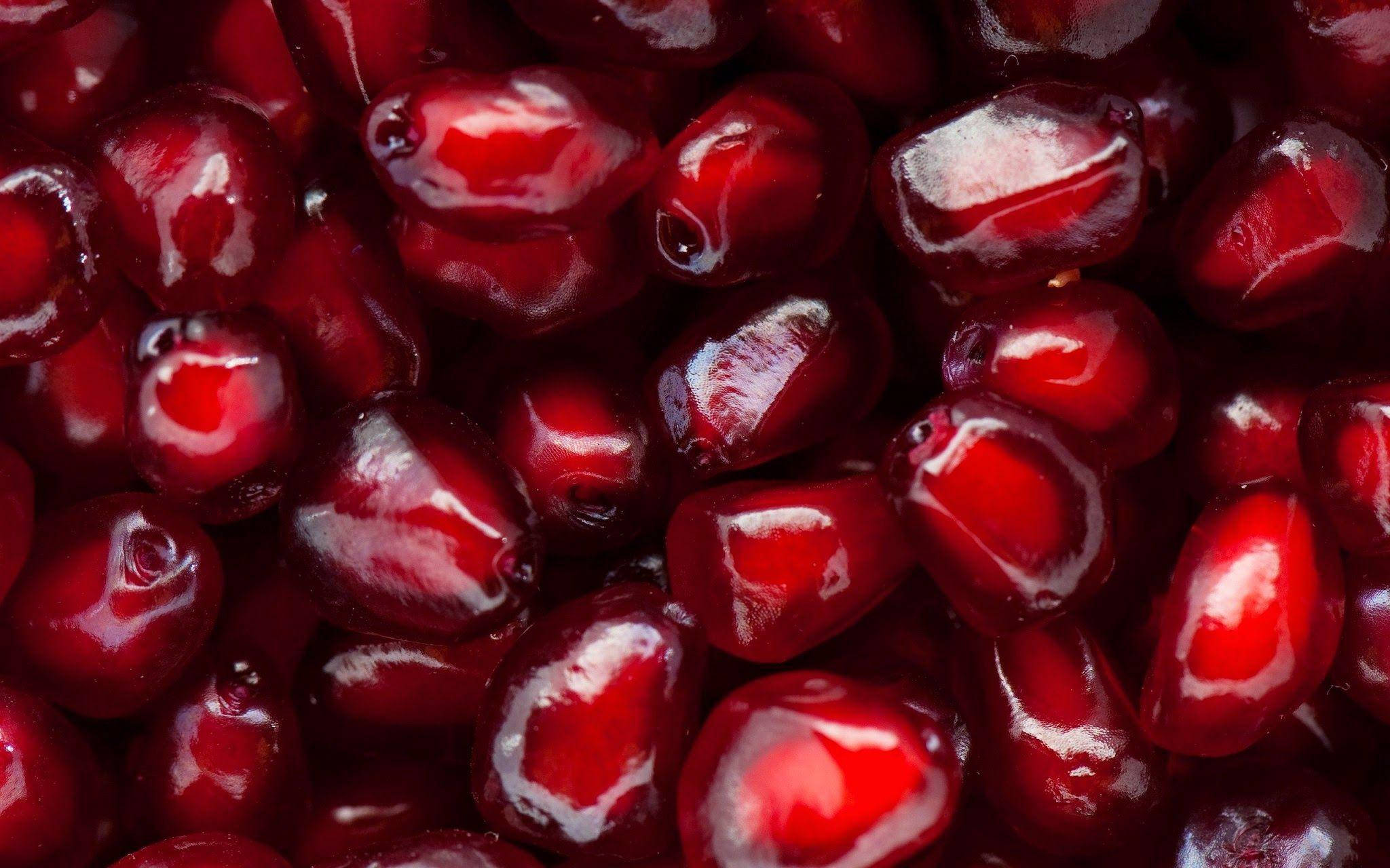 pomegranate fruit seeds, ruby-red, glistening, Full HD Desktop Wallpaper