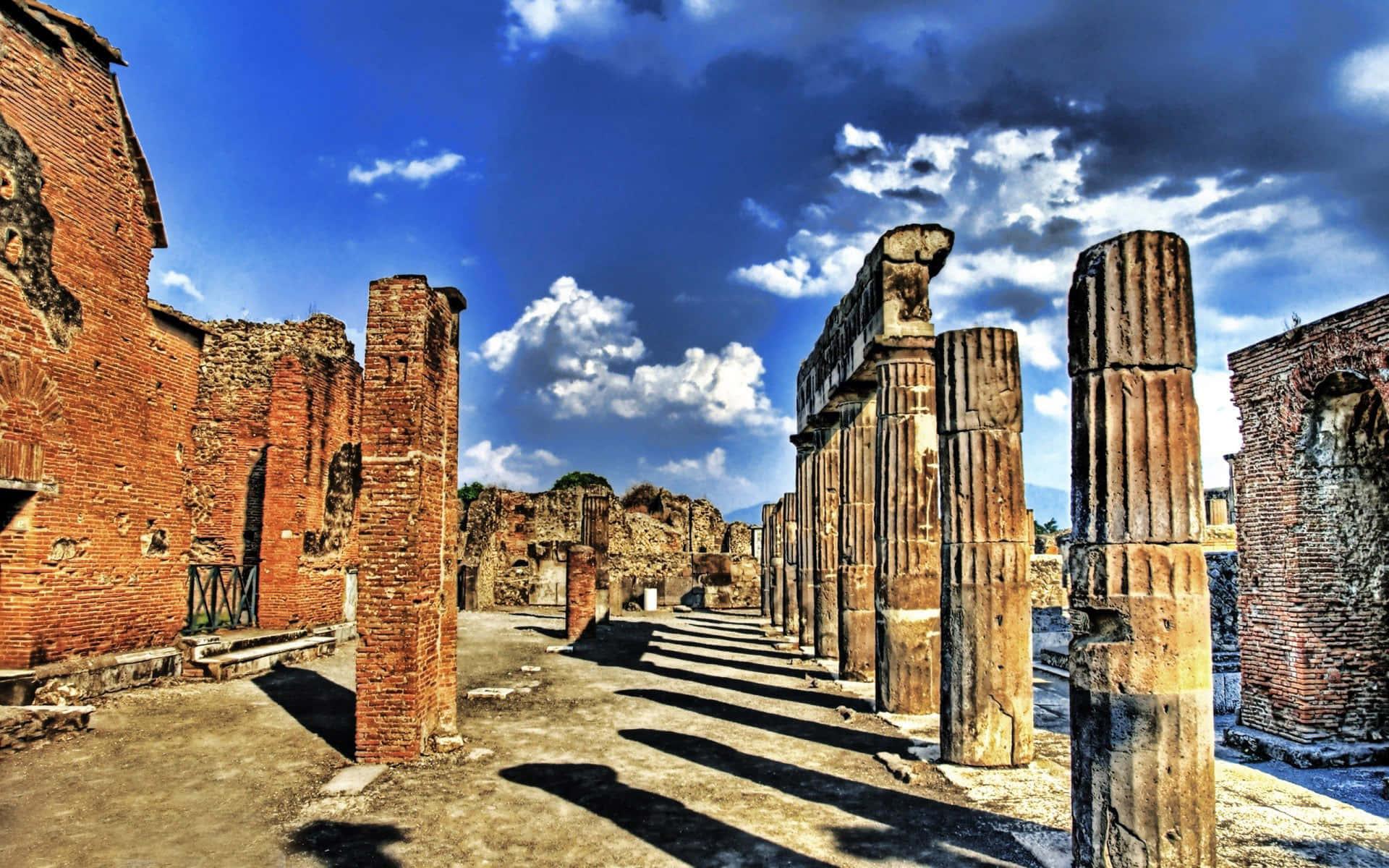 Pompeii, ancient Roman ruins, weathered columns, Full HD Desktop Wallpaper