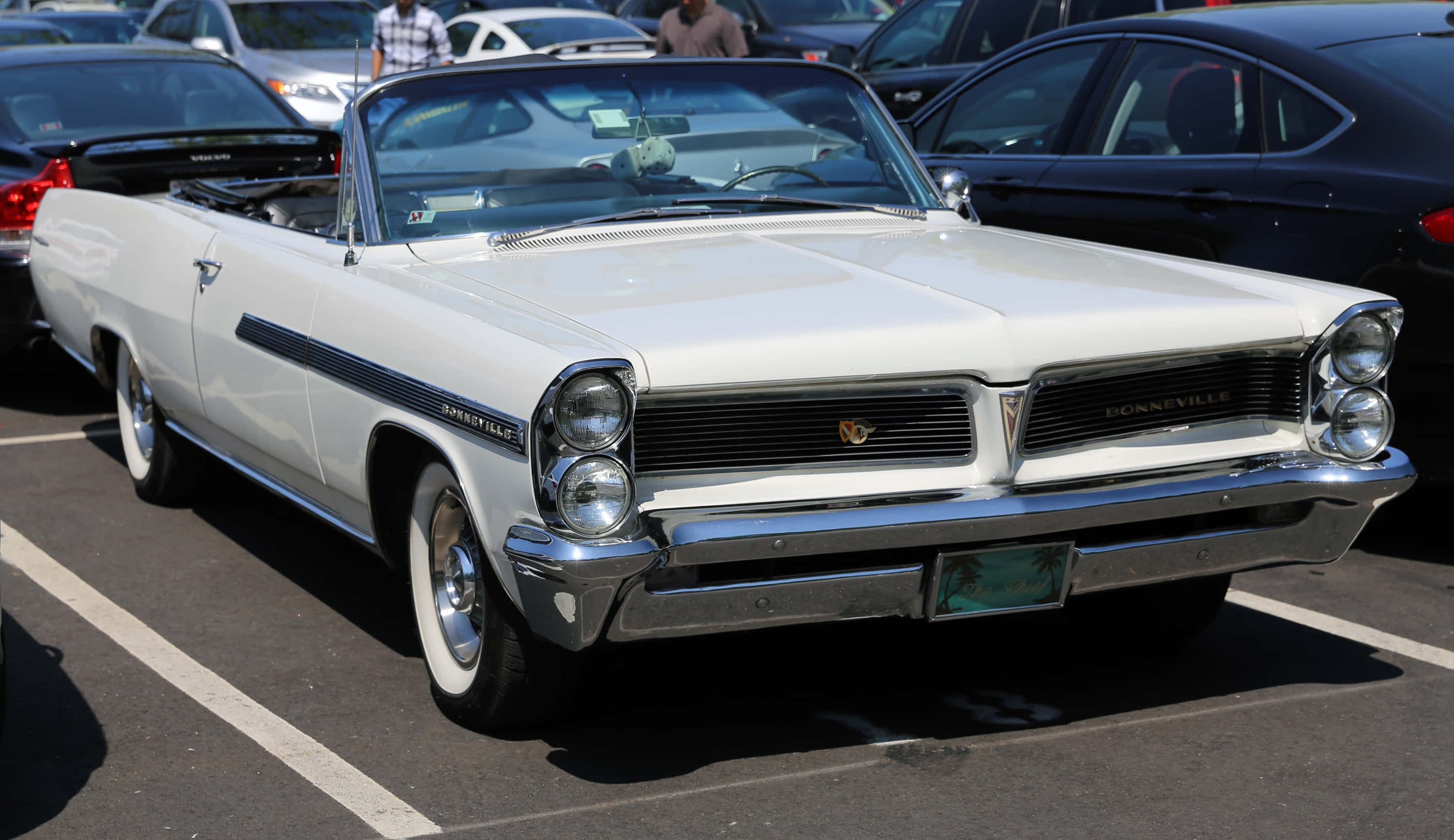 Pontiac Bonneville, 1960s, convertible, 2K Desktop Wallpaper