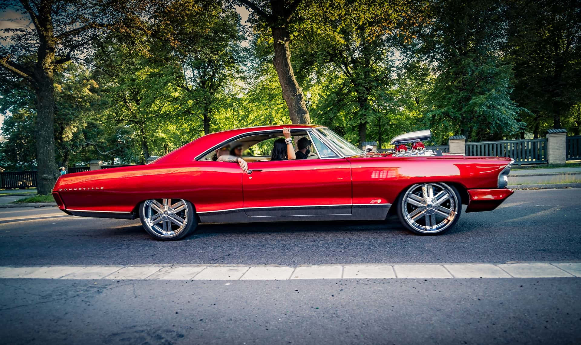 Pontiac Bonneville, glossy red, chrome wheels, Full HD Desktop Wallpaper