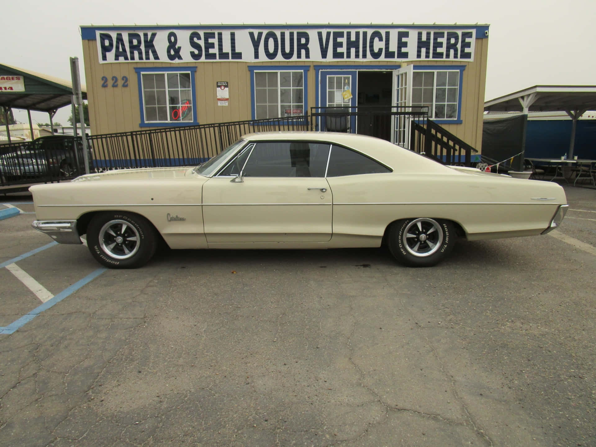 Pontiac Catalina, cream-colored, classic muscle car, Full HD Desktop Wallpaper