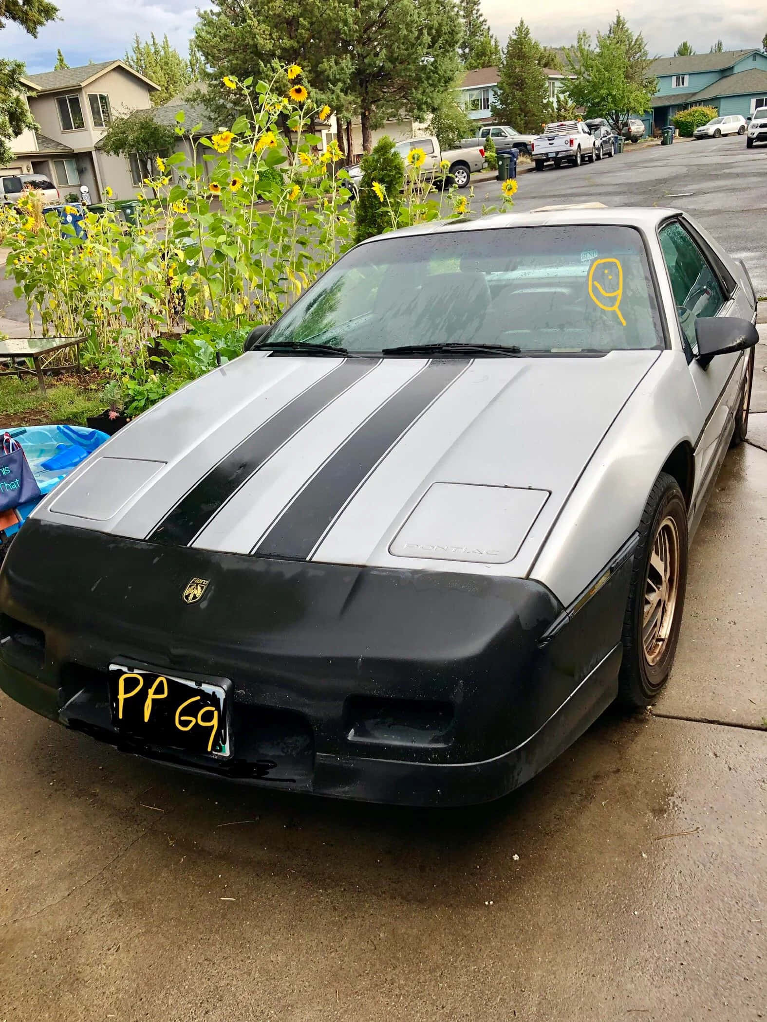 Pontiac Fiero, silver and black, racing stripes, Full HD Phone Wallpaper