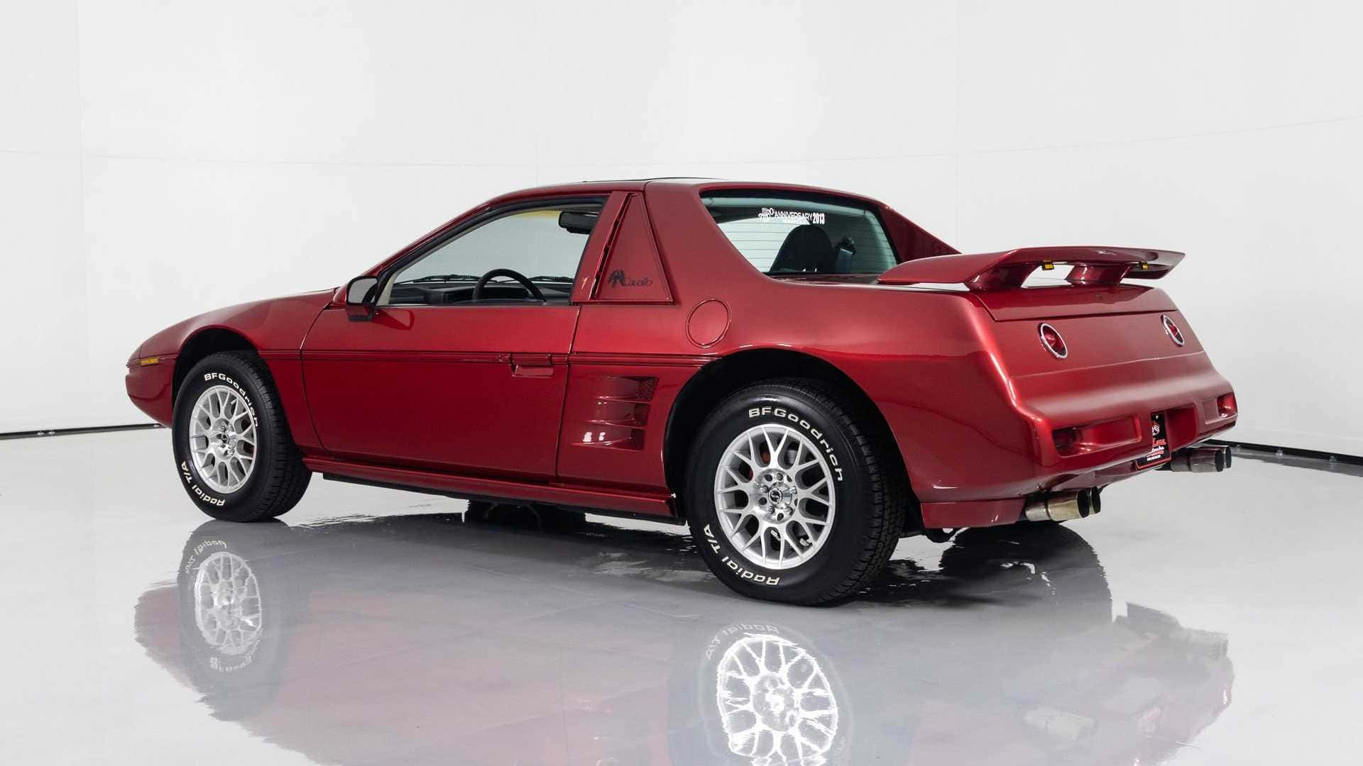 Pontiac Fiero, glossy red, studio, Full HD Desktop Wallpaper