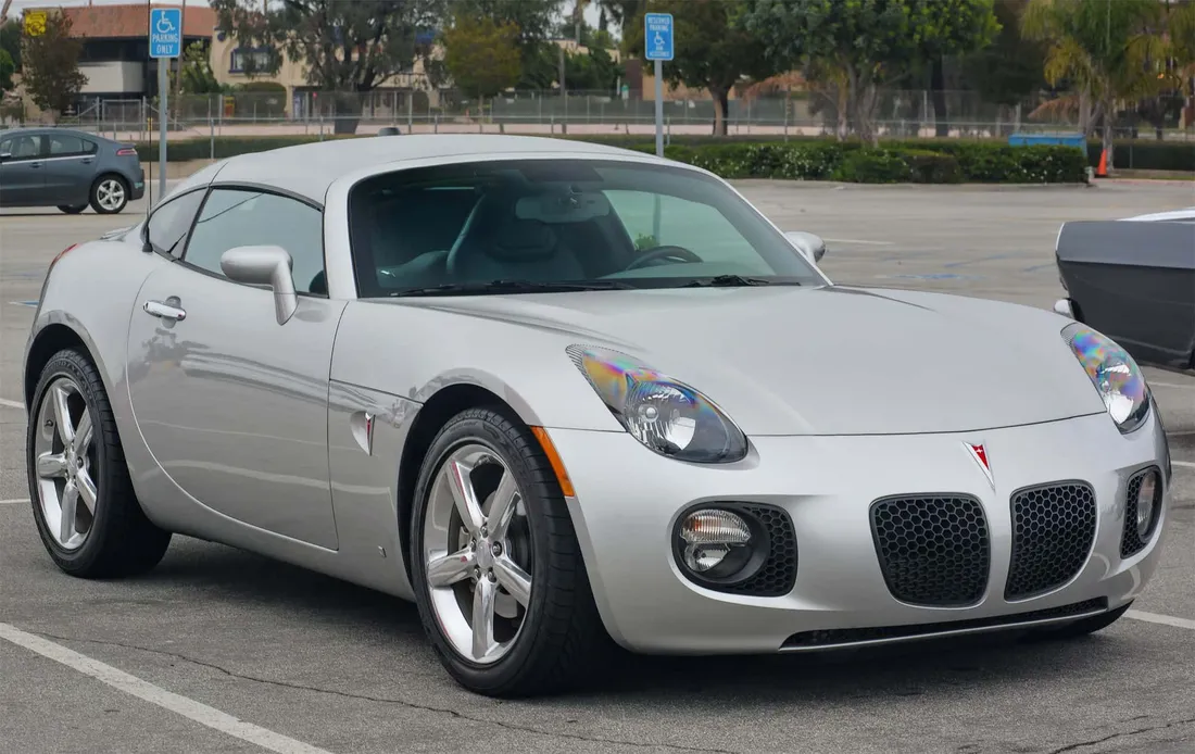 Pontiac Solstice