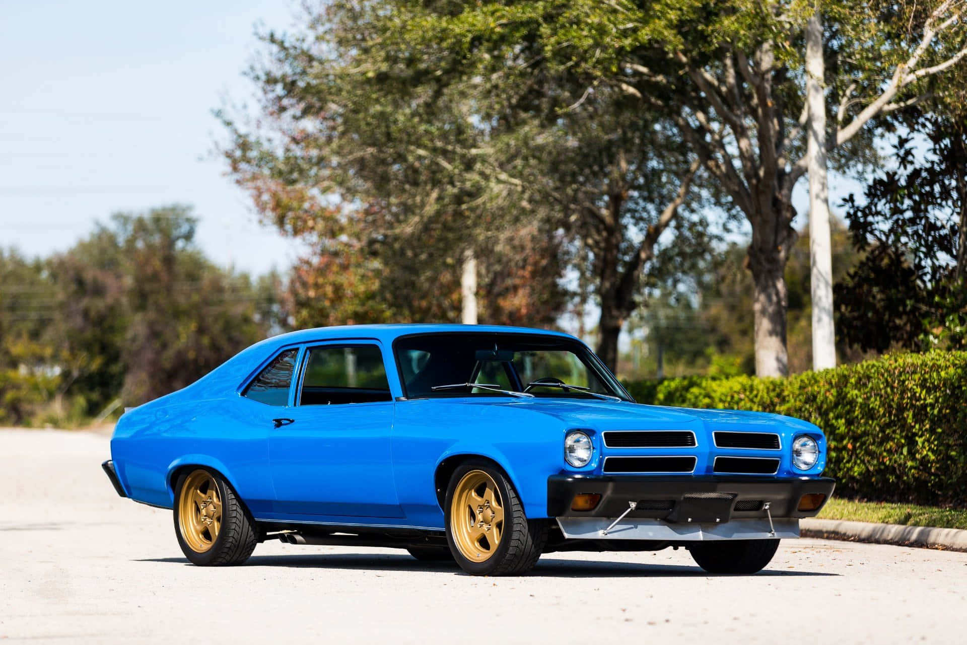 Pontiac Ventura, vibrant blue, gold wheels, Full HD Desktop Wallpaper