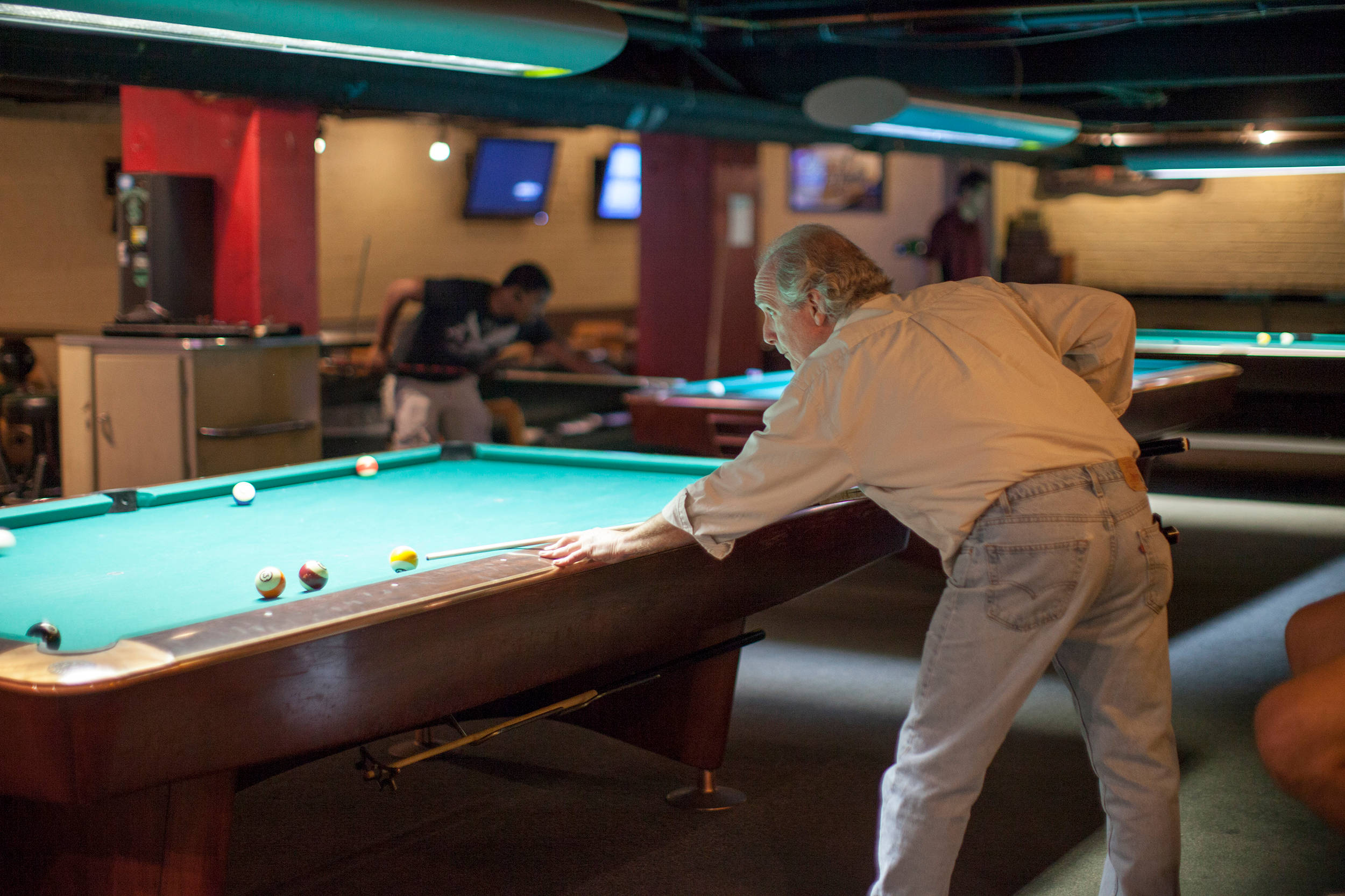 pool table, bar, neon lights, Full HD Desktop Wallpaper