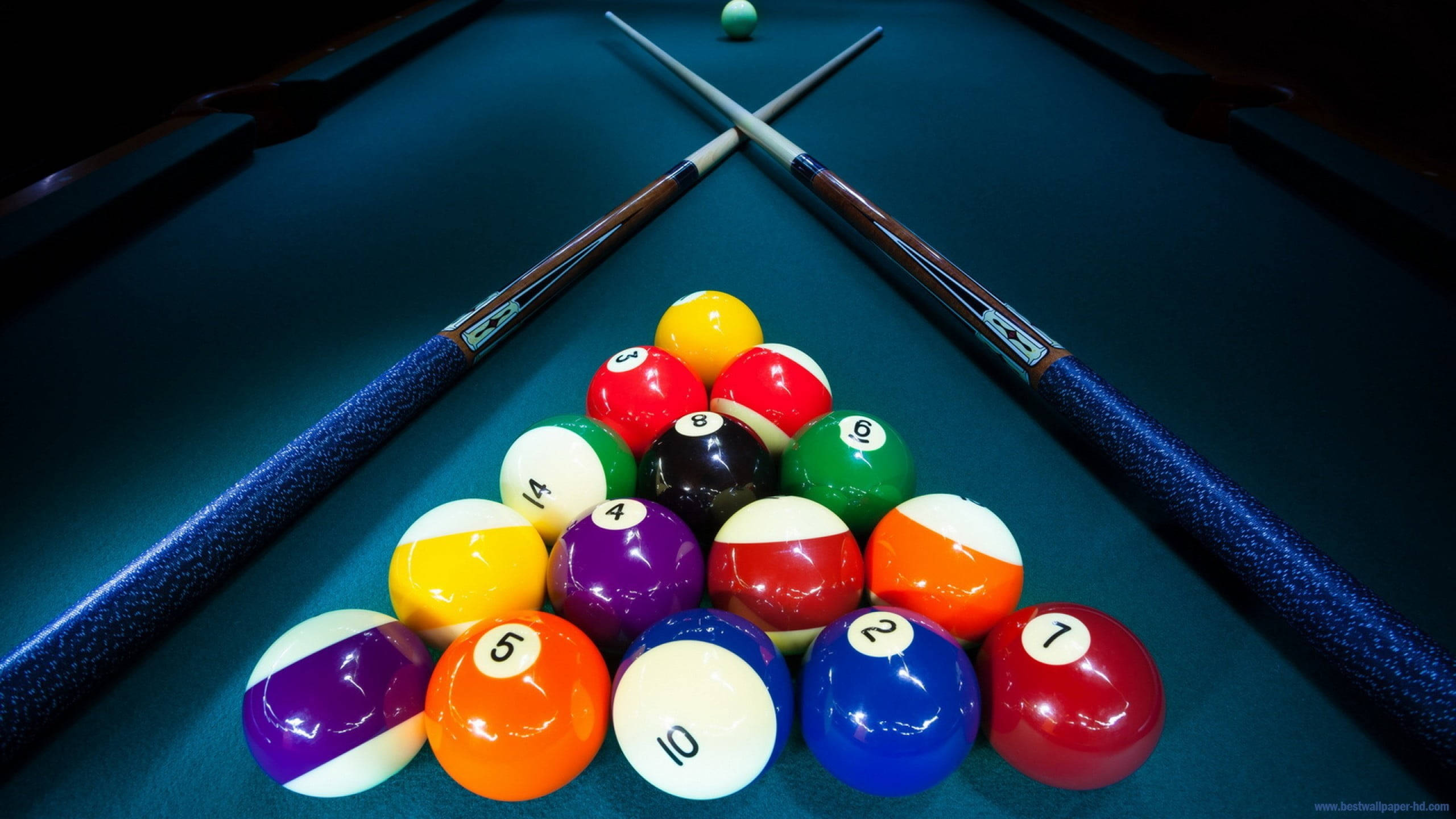 pool balls, triangle, dark green felt table, 2K Desktop Wallpaper