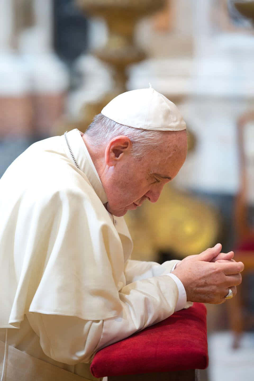 Pope Francis, red cushion, softly lit church interior, HD Phone Wallpaper