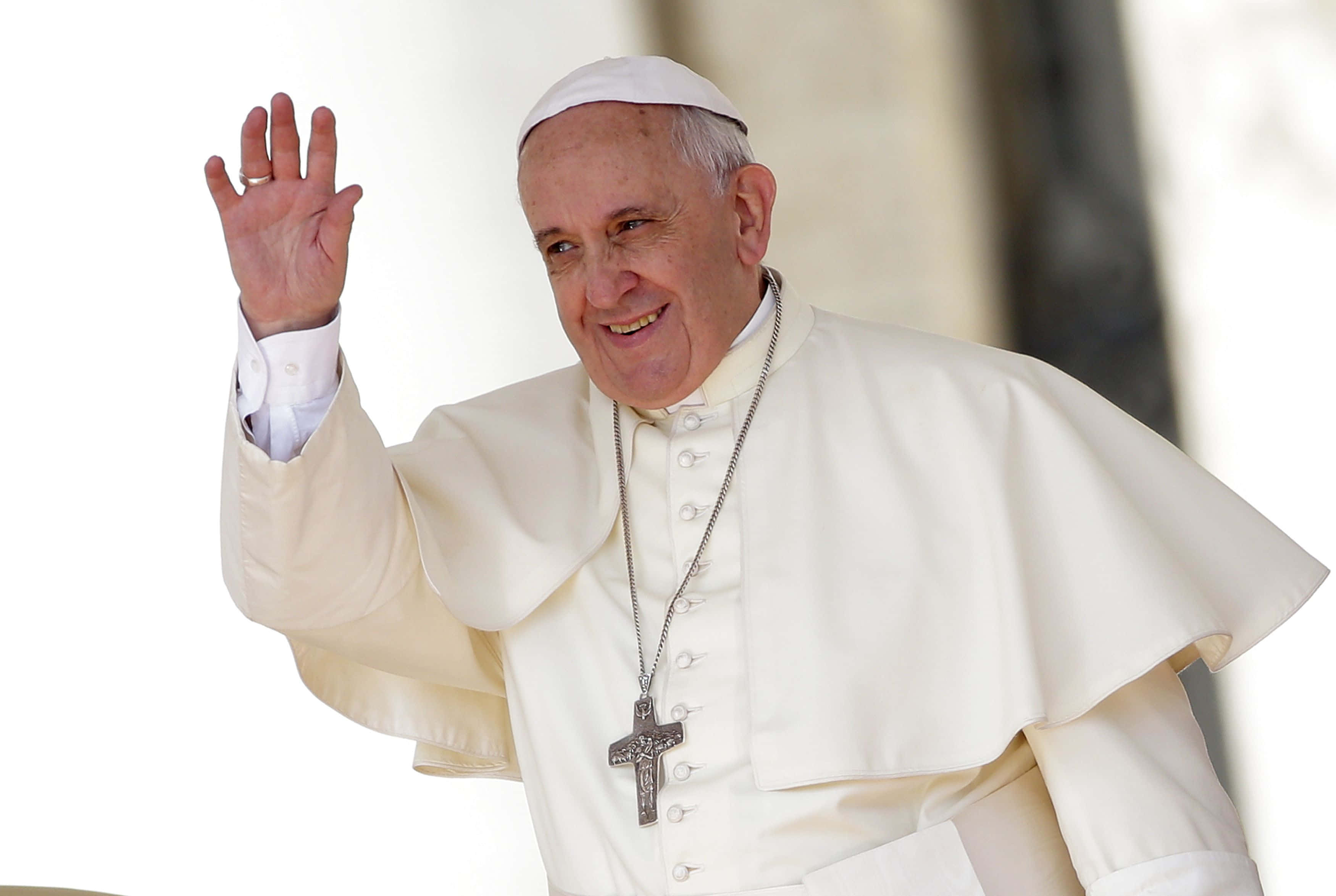 Pope Francis, white papal attire, bright outdoor backdrop, 2K Desktop Wallpaper