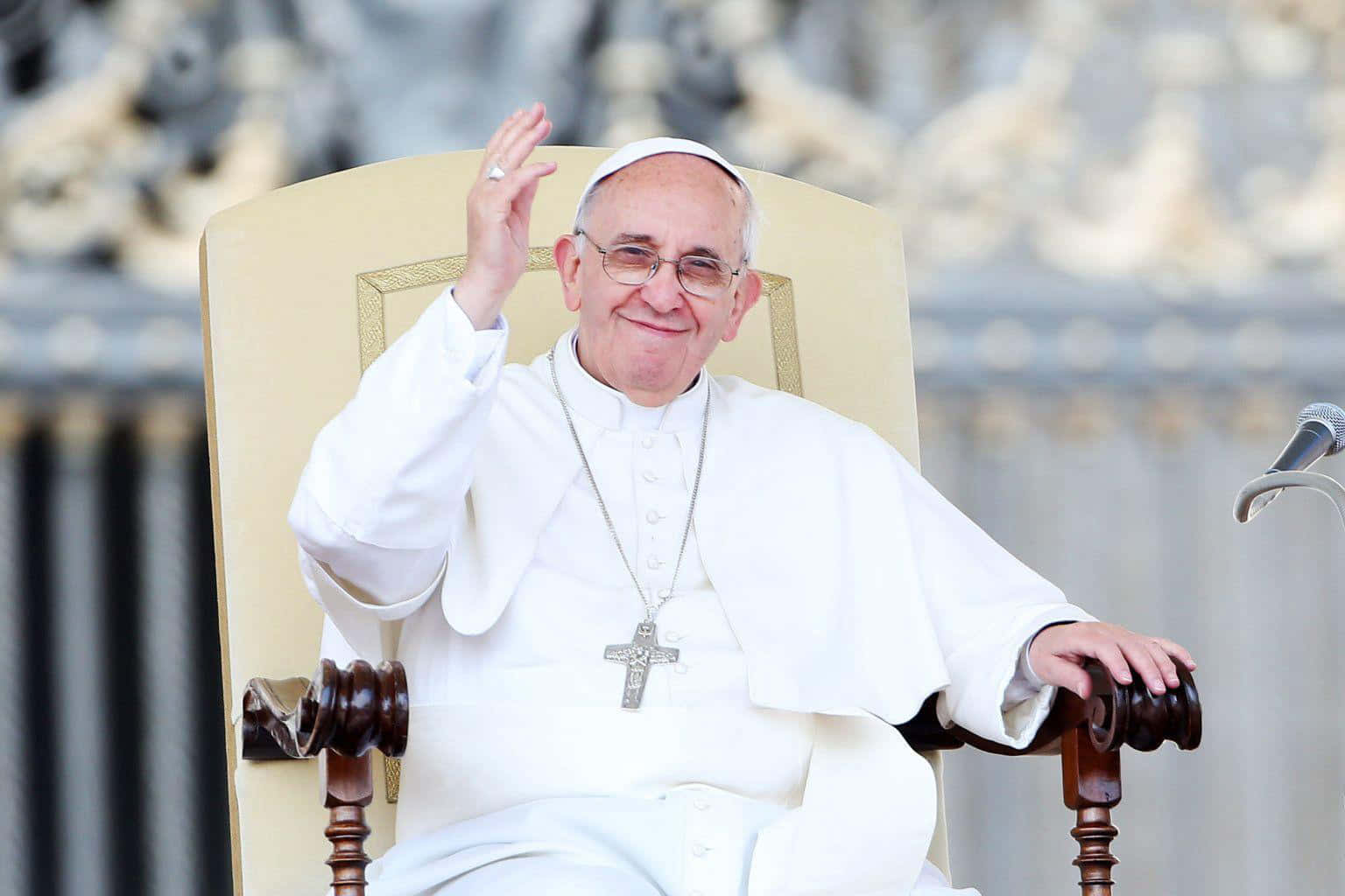 Pope Francis, golden throne chair, white papal robes, HD Desktop Wallpaper