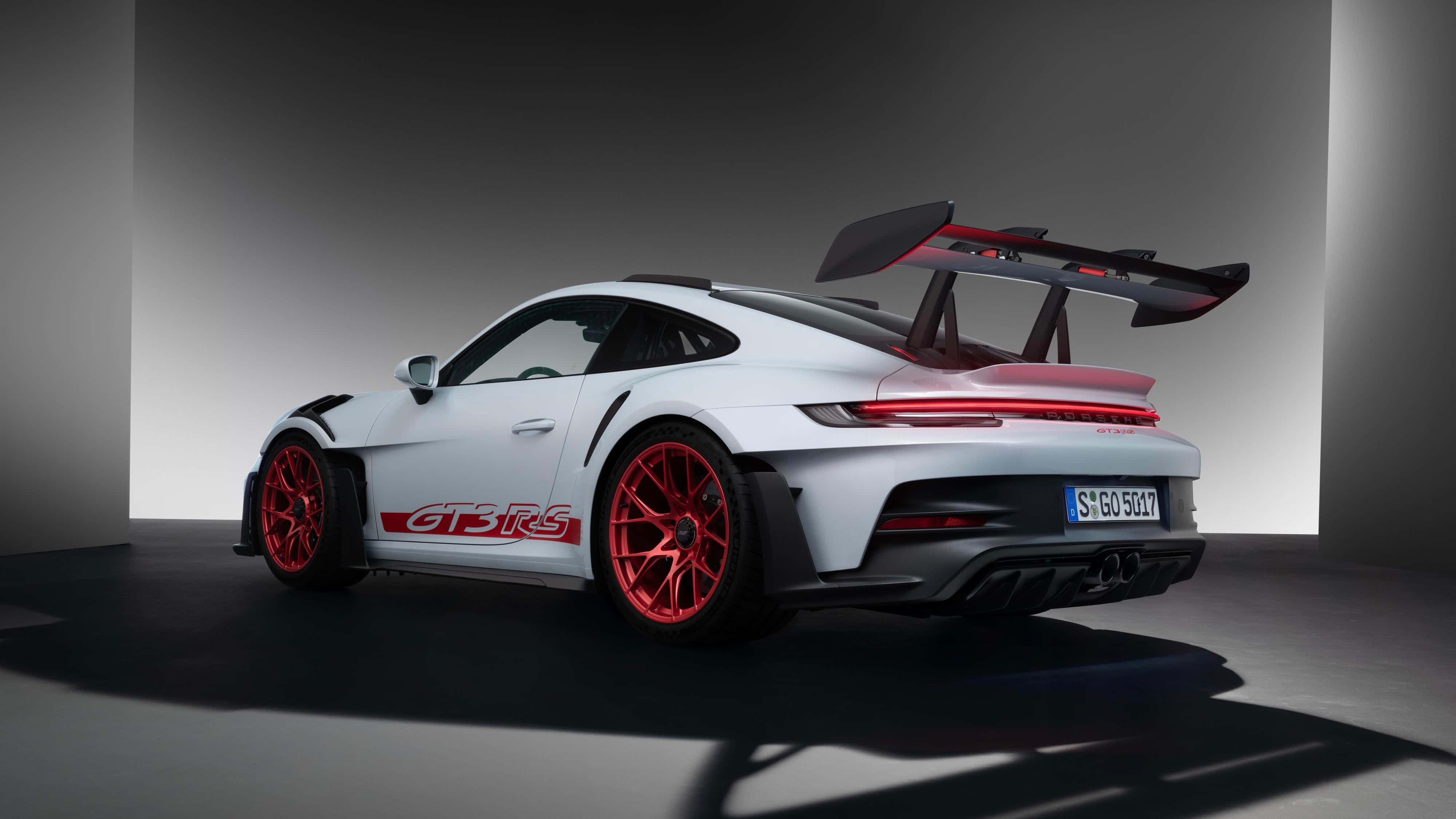 Porsche 911 GT3 RS, white, red accents, 4K Desktop Wallpaper