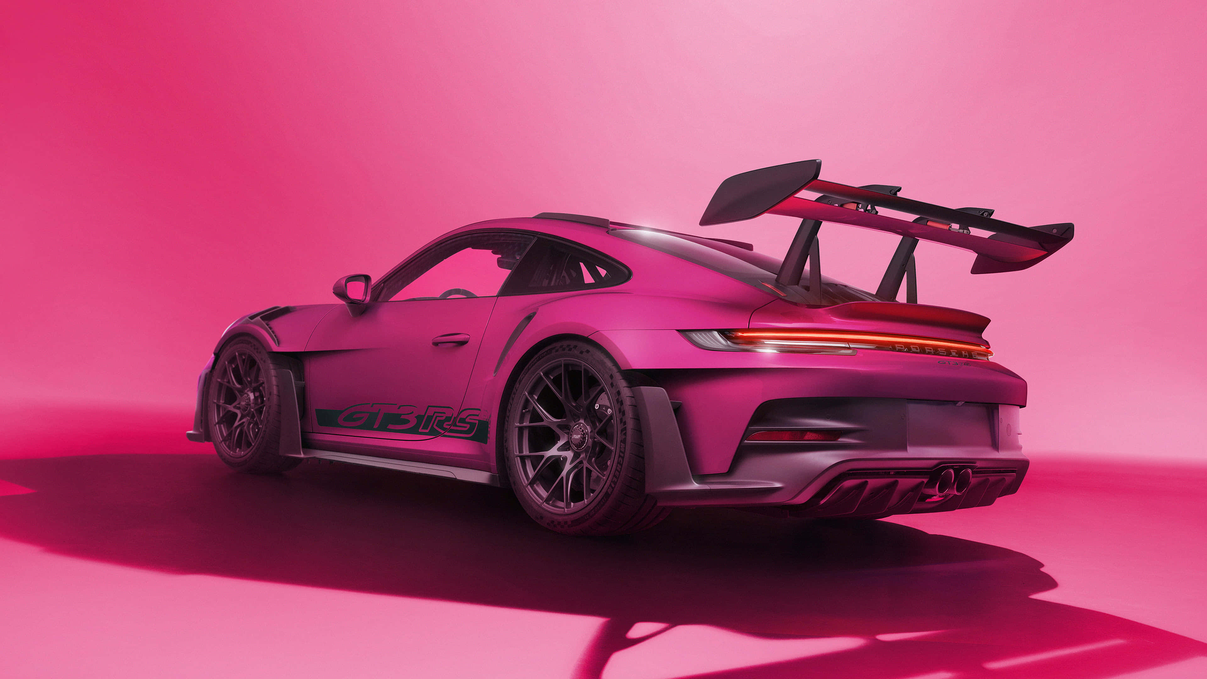Porsche 911 GT3 RS, pink, large rear wing, 4K Desktop Wallpaper