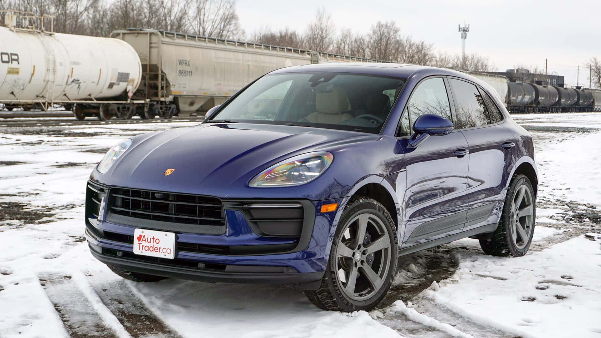 Porsche Macan, glossy blue, snowy ground, Full HD Desktop Wallpaper