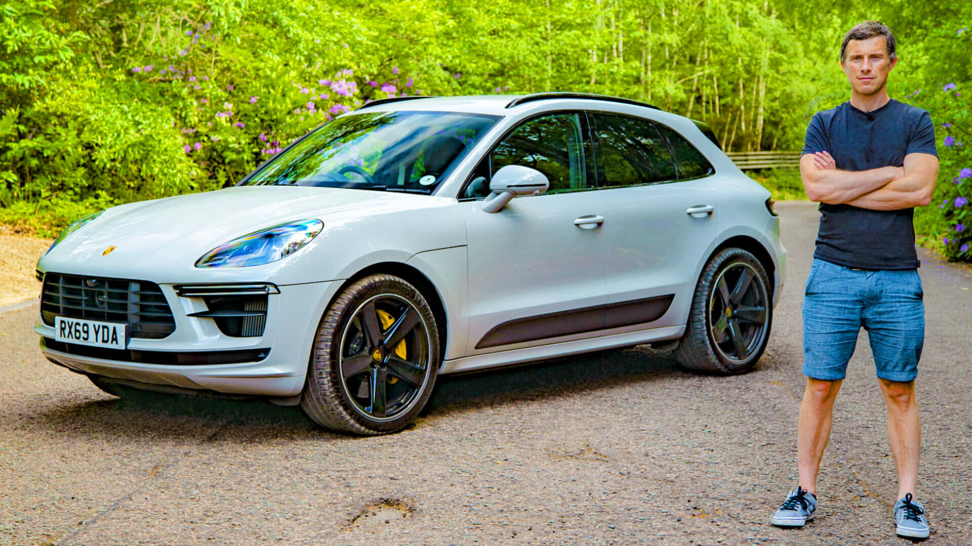 Porsche Macan, sleek silver, gravel path, Full HD Desktop Wallpaper