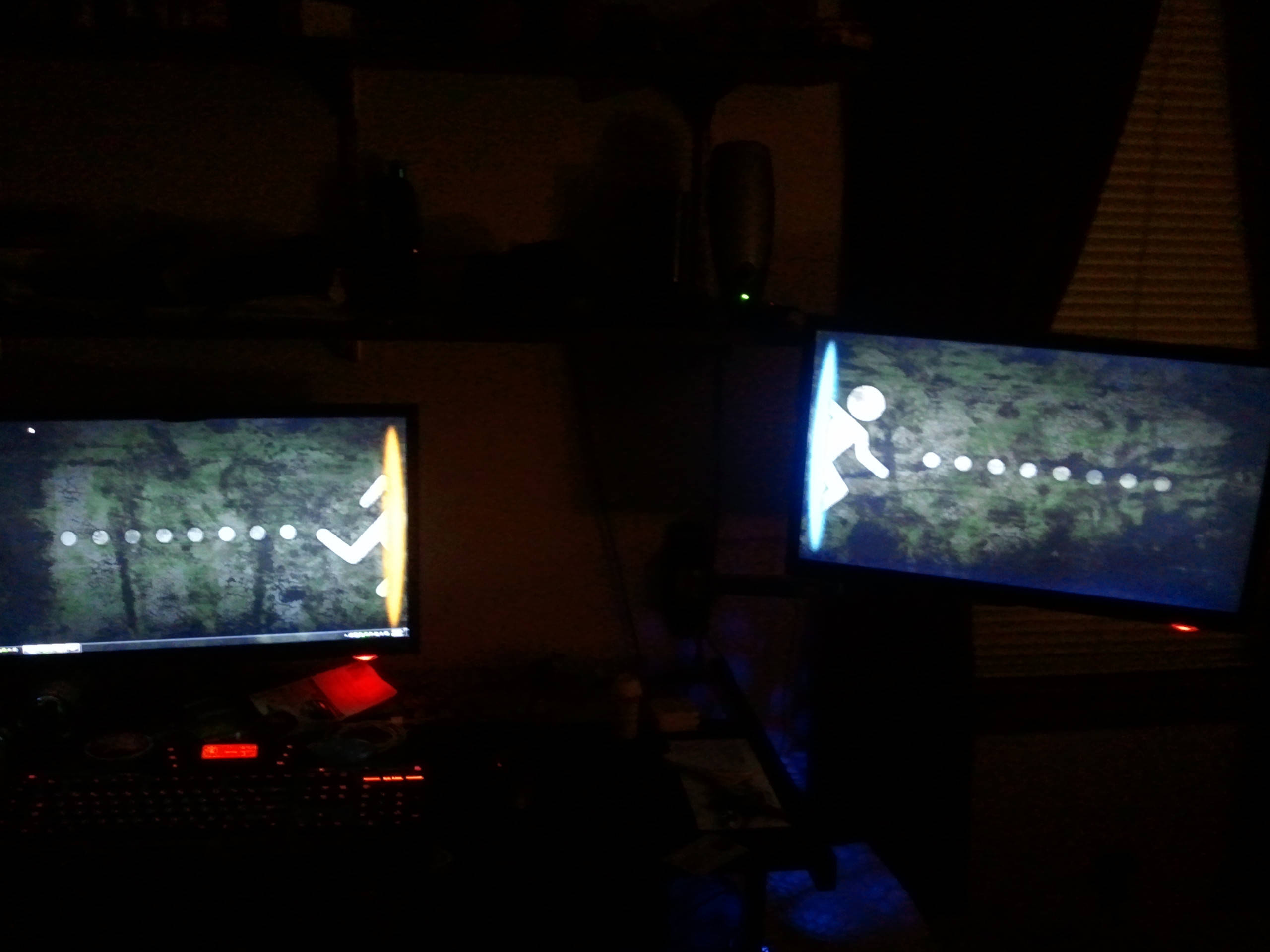 Portal 2, dual screen, stick figure game, 2K Desktop Wallpaper