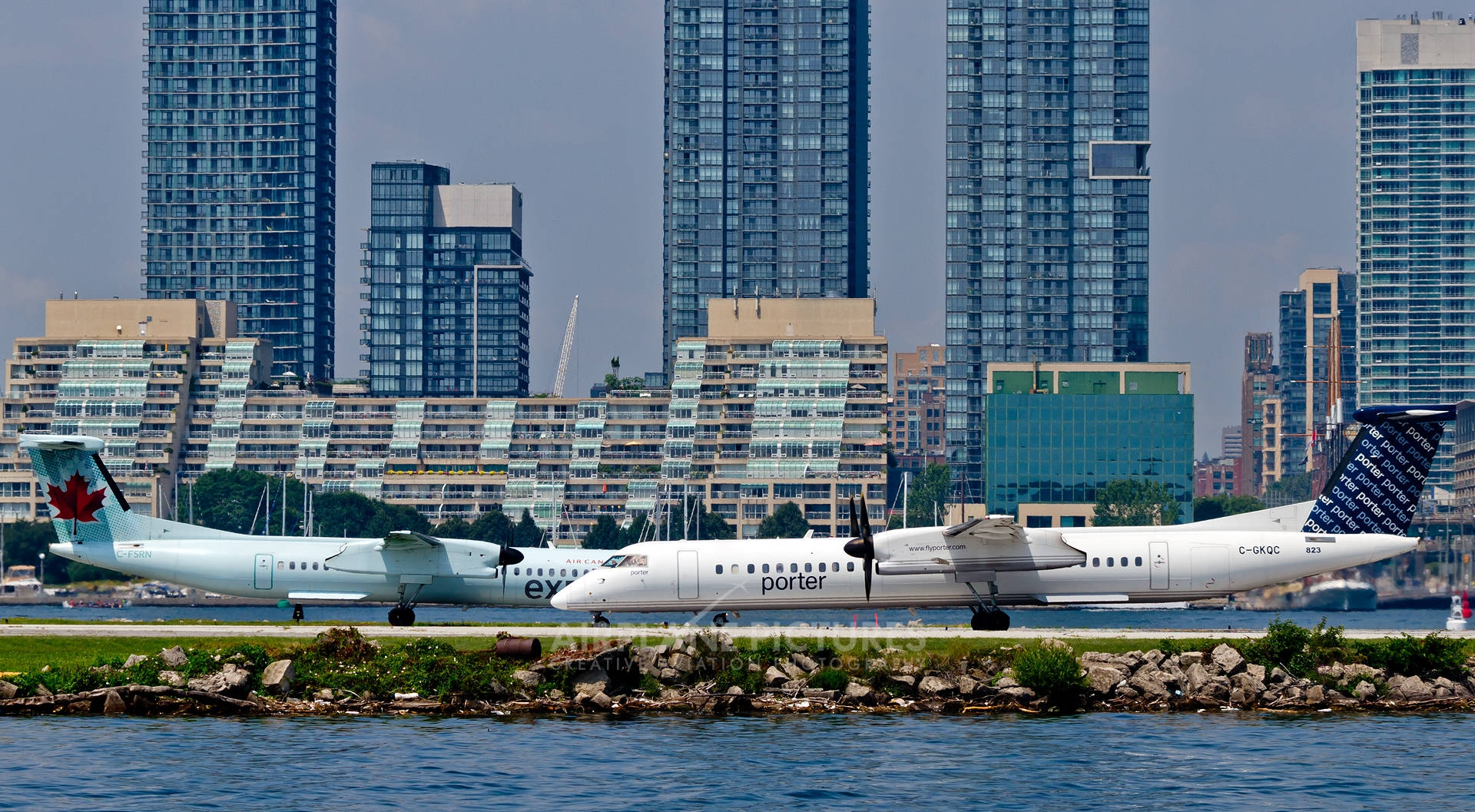 Porter Airlines, turboprop planes, runway, Full HD Desktop Wallpaper