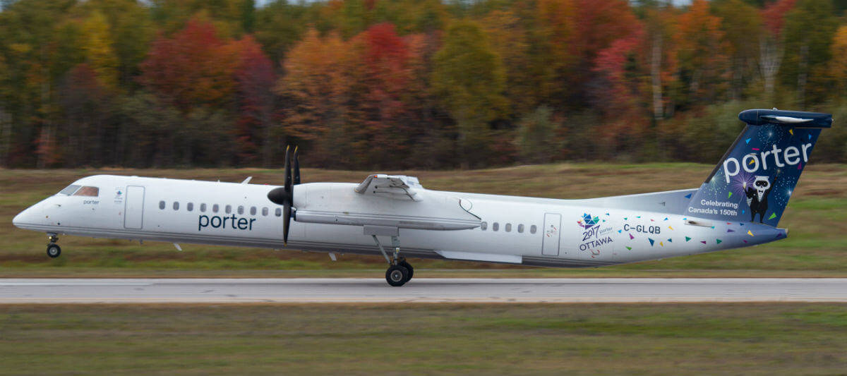 Porter Airlines, turboprop plane, runway, SD Desktop Wallpaper