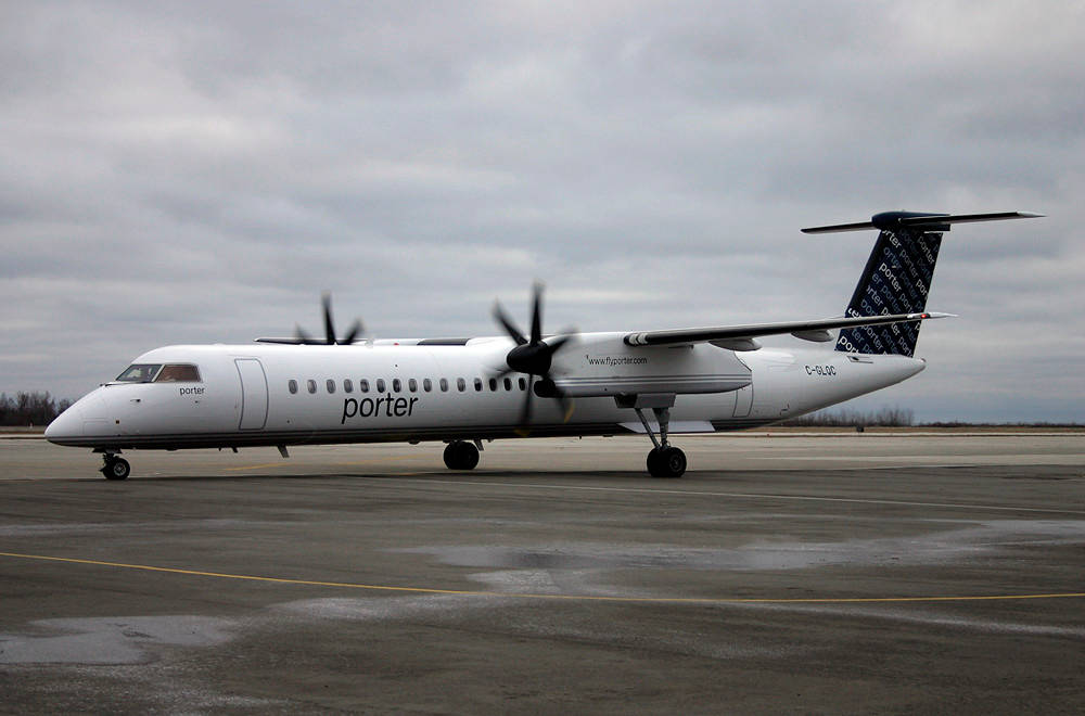 Porter Airlines, turboprop plane, white, SD Desktop Wallpaper