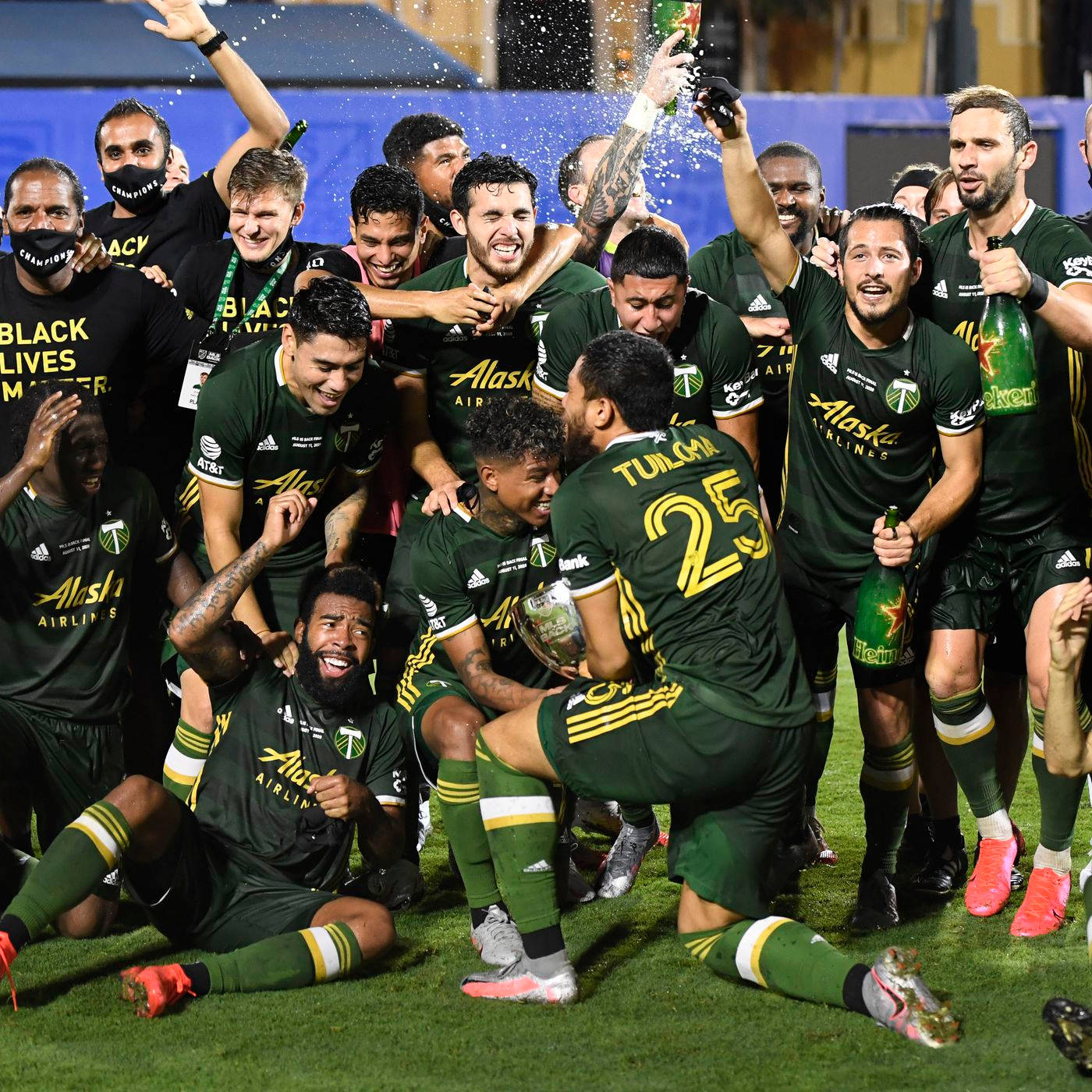 Portland Timbers, green jerseys, grass field, HD Desktop Wallpaper