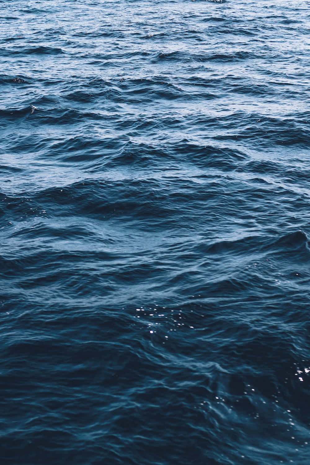 portrait mode, deep blue ocean, rippling waves, HD Phone Wallpaper