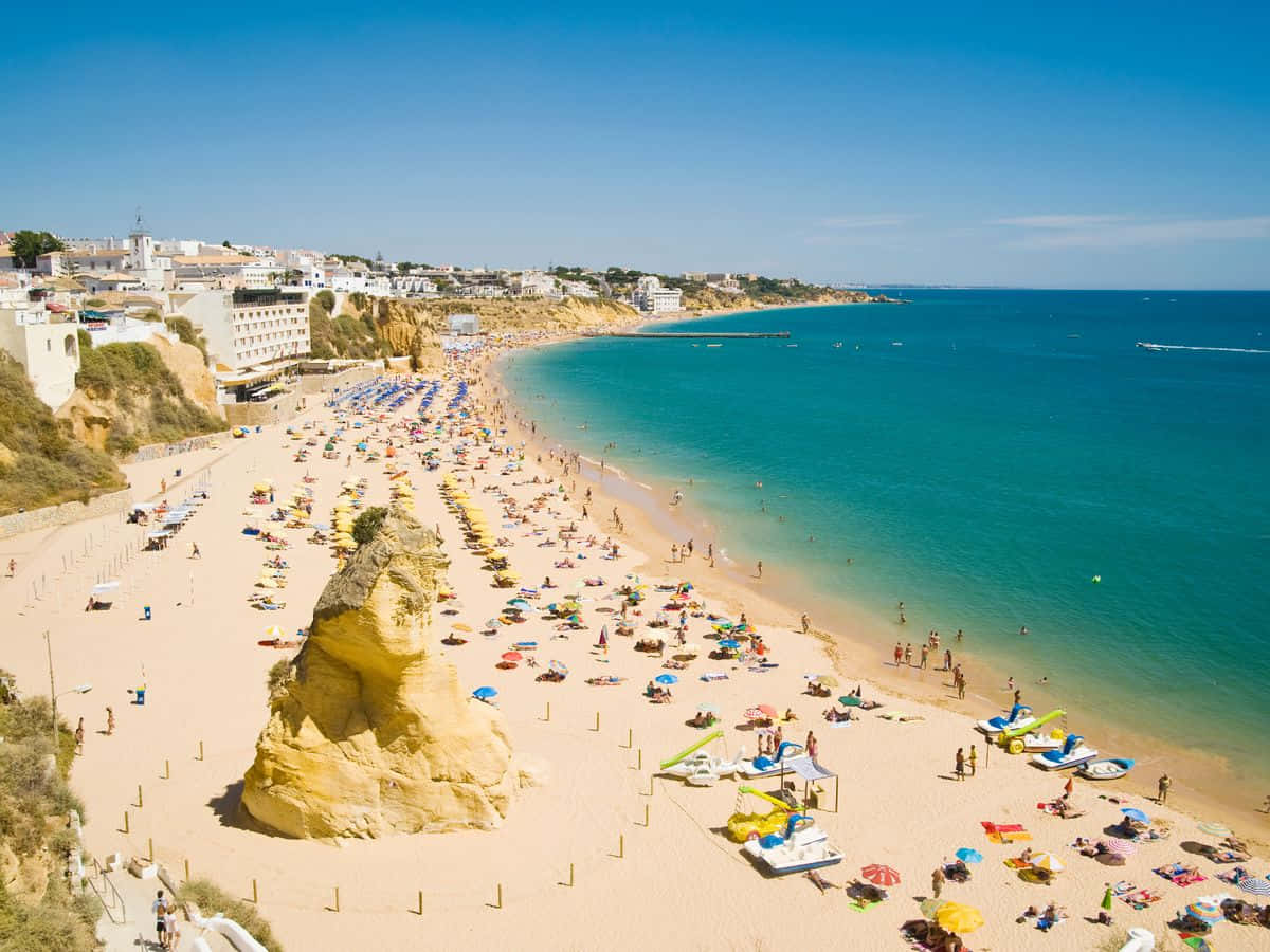 Portuguese Beach, sunny beach, blue skies, SD Desktop Wallpaper