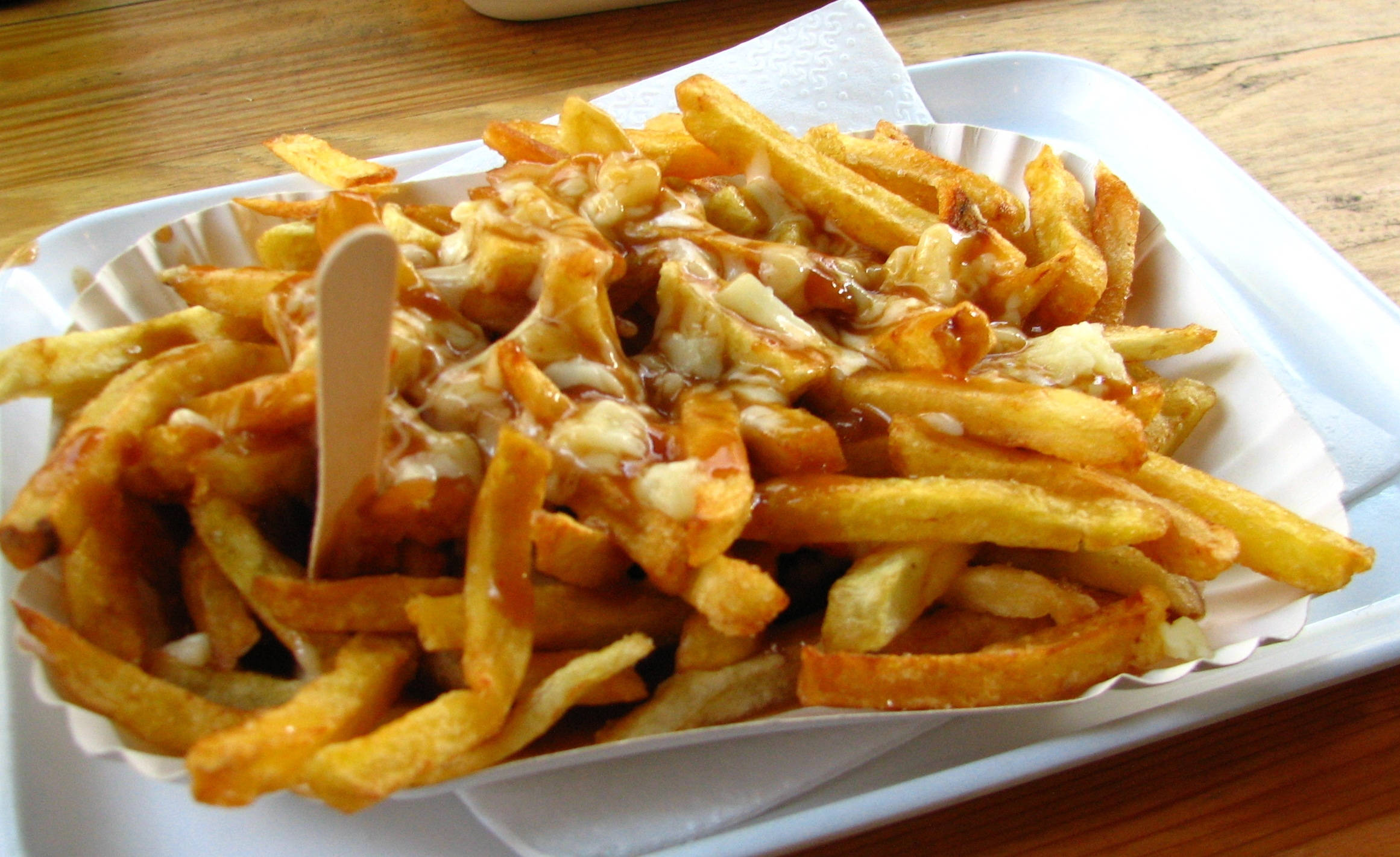 poutine, french fries, white tray, Full HD Desktop Wallpaper