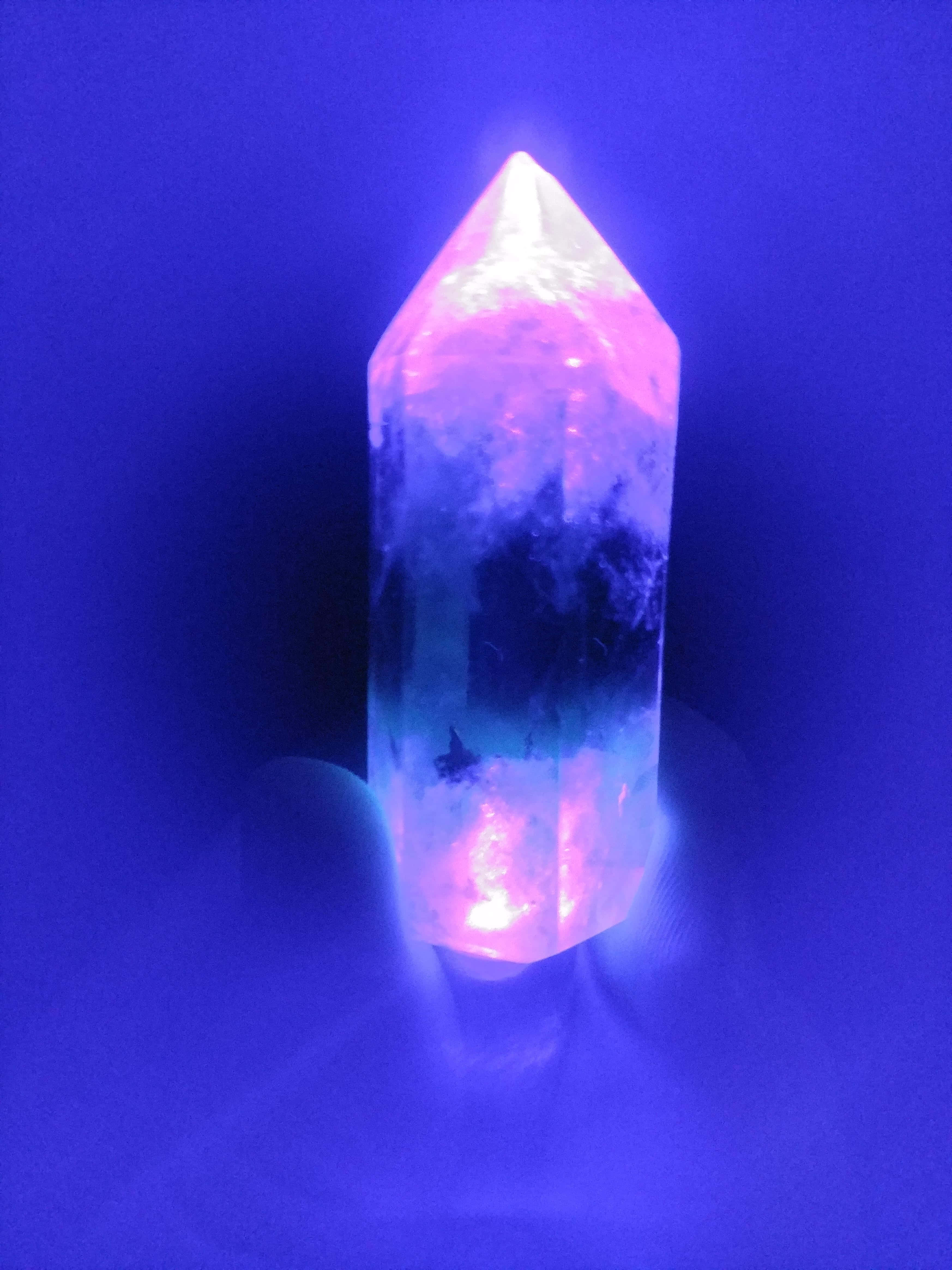 Power Stone, glowing pink and blue crystal, deep blue background, 4K Phone Wallpaper