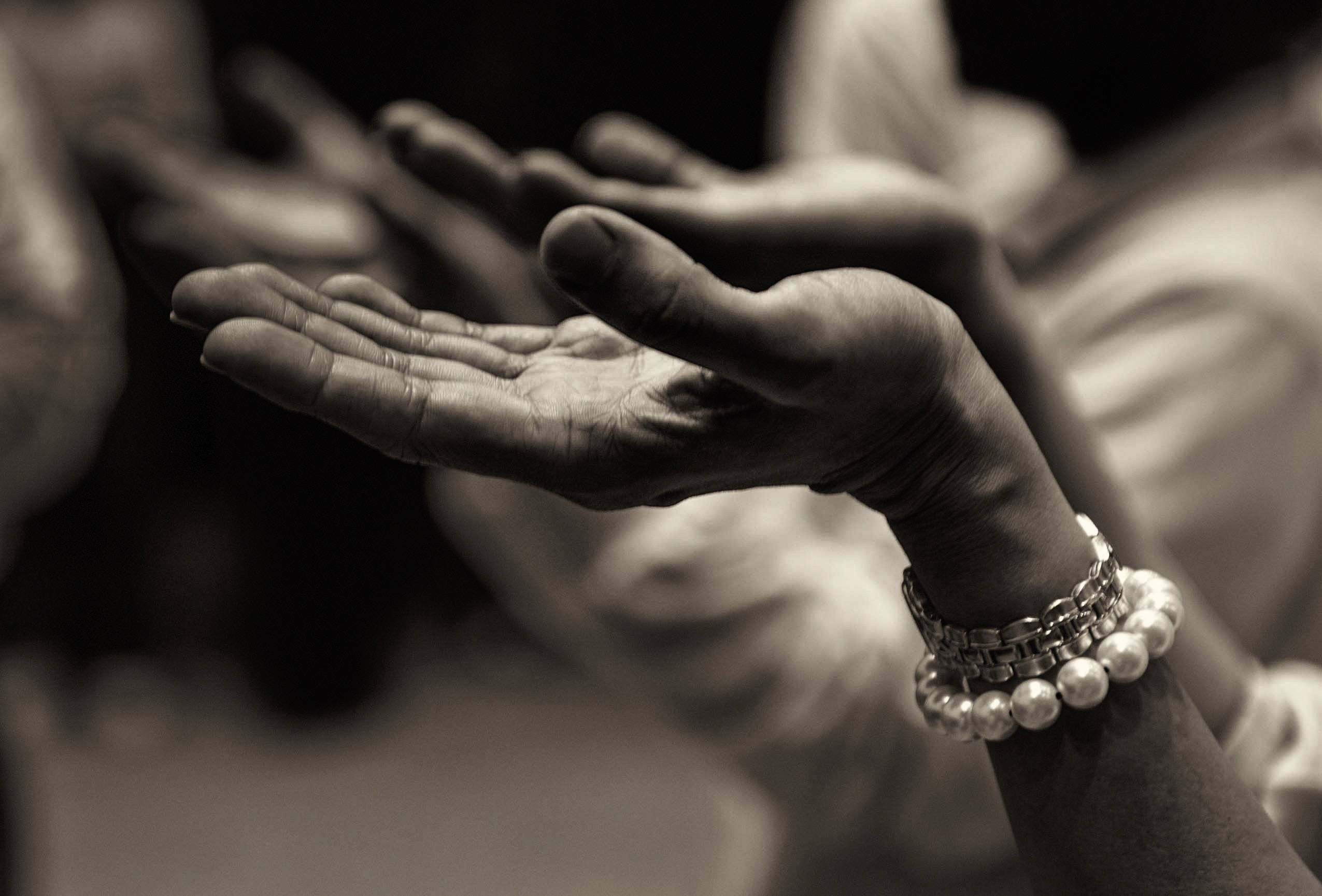 Worship Hands, pearl and chain bracelets, monochrome, Full HD Desktop Wallpaper