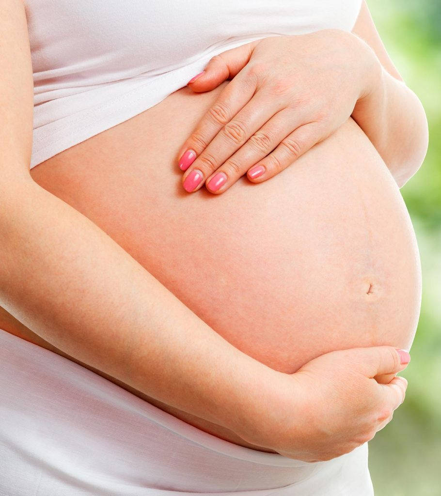 pregnant woman, belly, pink nail polish, SD Phone Wallpaper