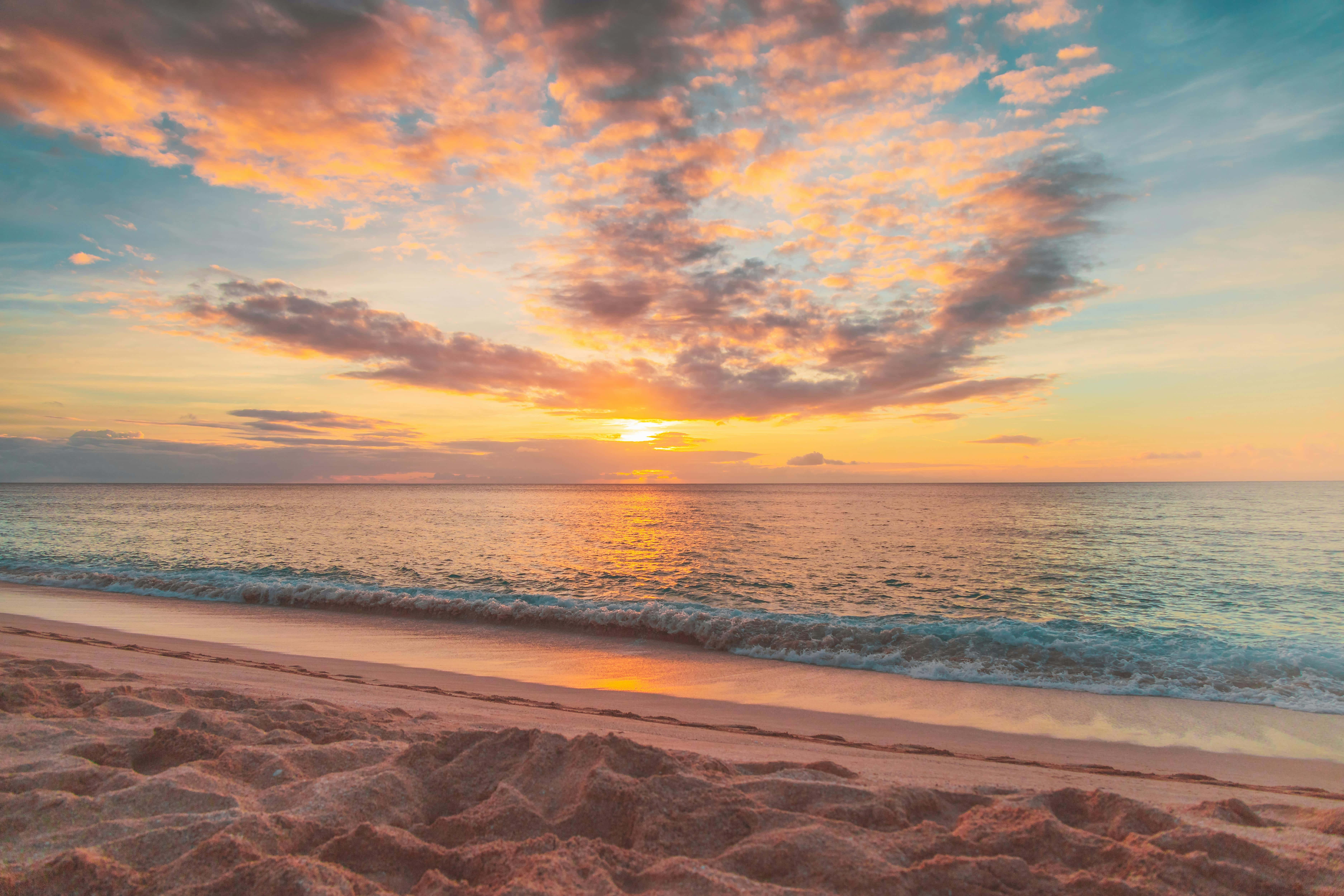 Sunset, ocean, golden light, 5K Desktop Wallpaper
