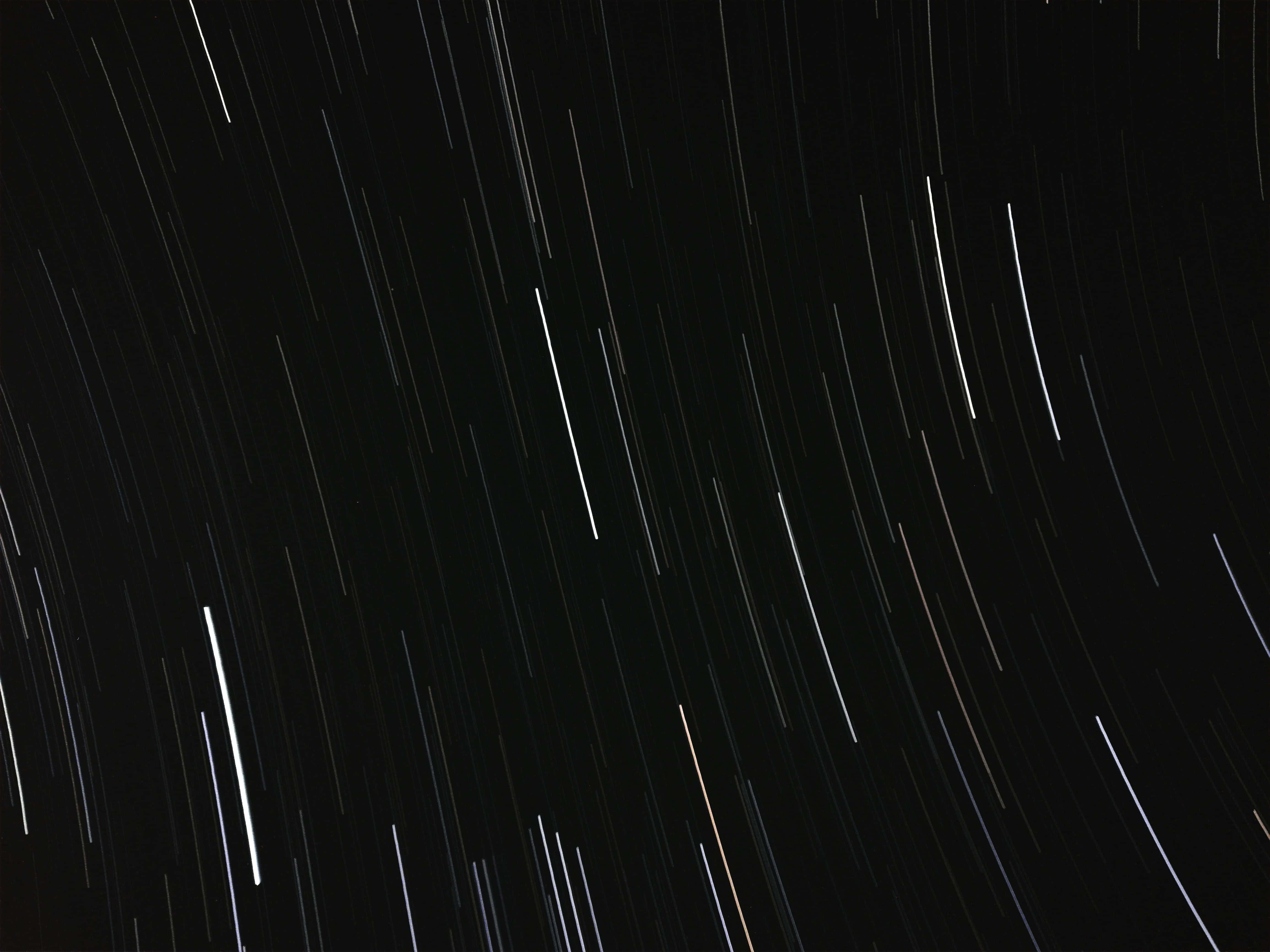 Pretty Black, deep black sky, white light, 4K Desktop Wallpaper