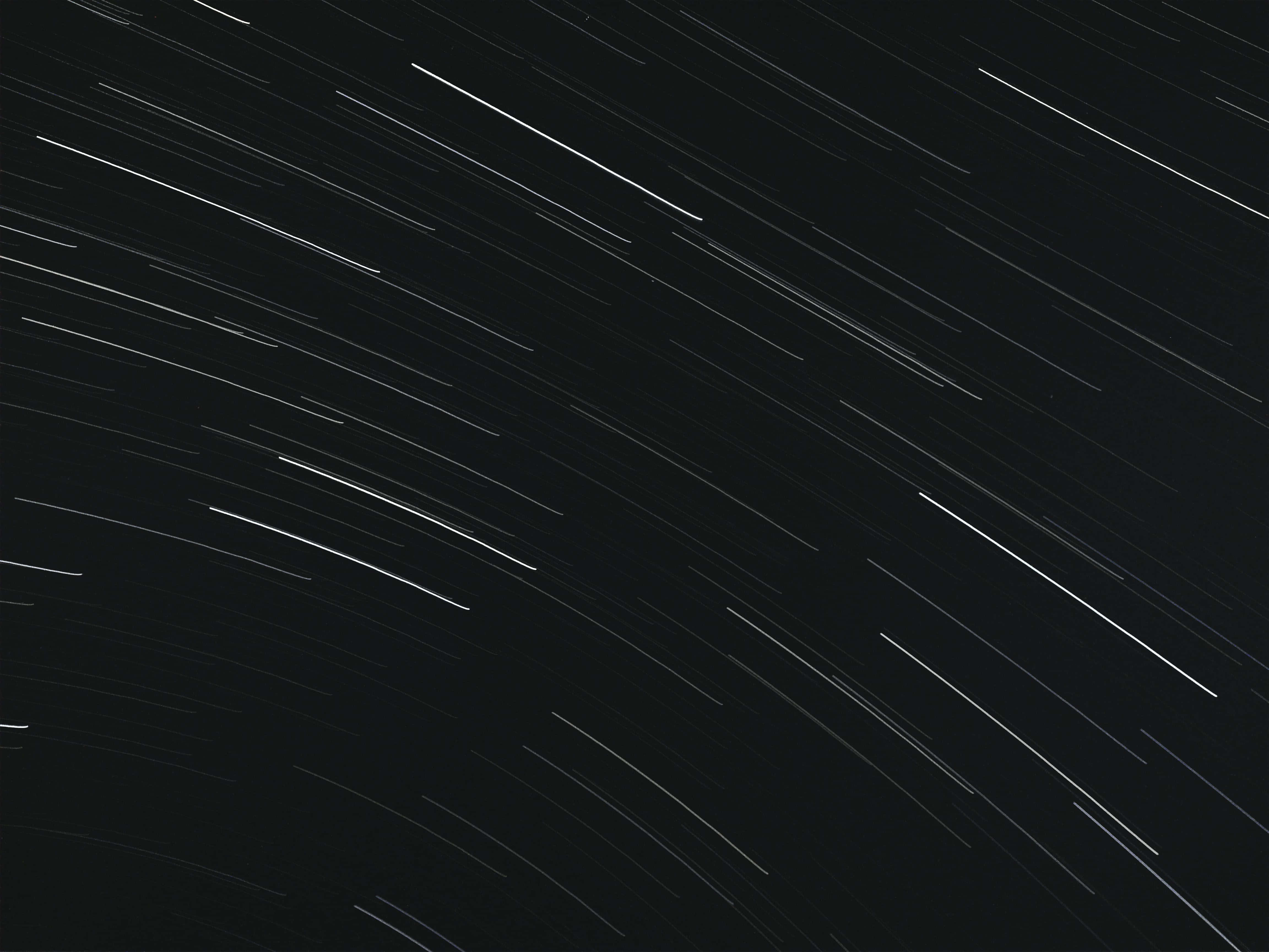 Pretty Black, white star trails, deep black night sky, 4K Desktop Wallpaper