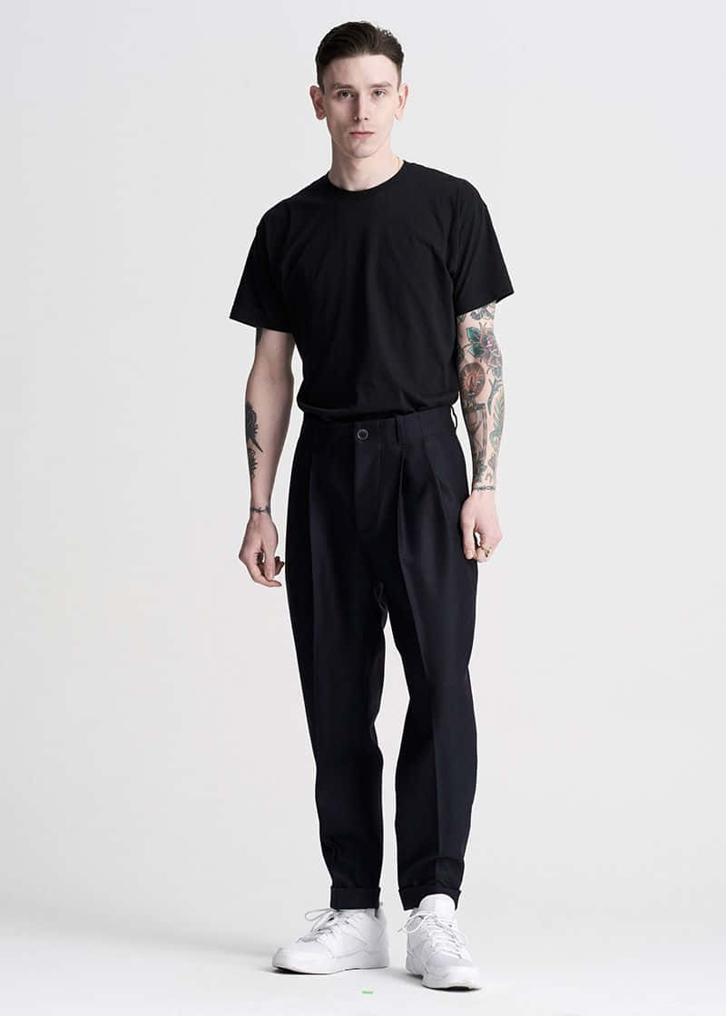 black t-shirt, black trousers, white sneakers, SD Phone Wallpaper