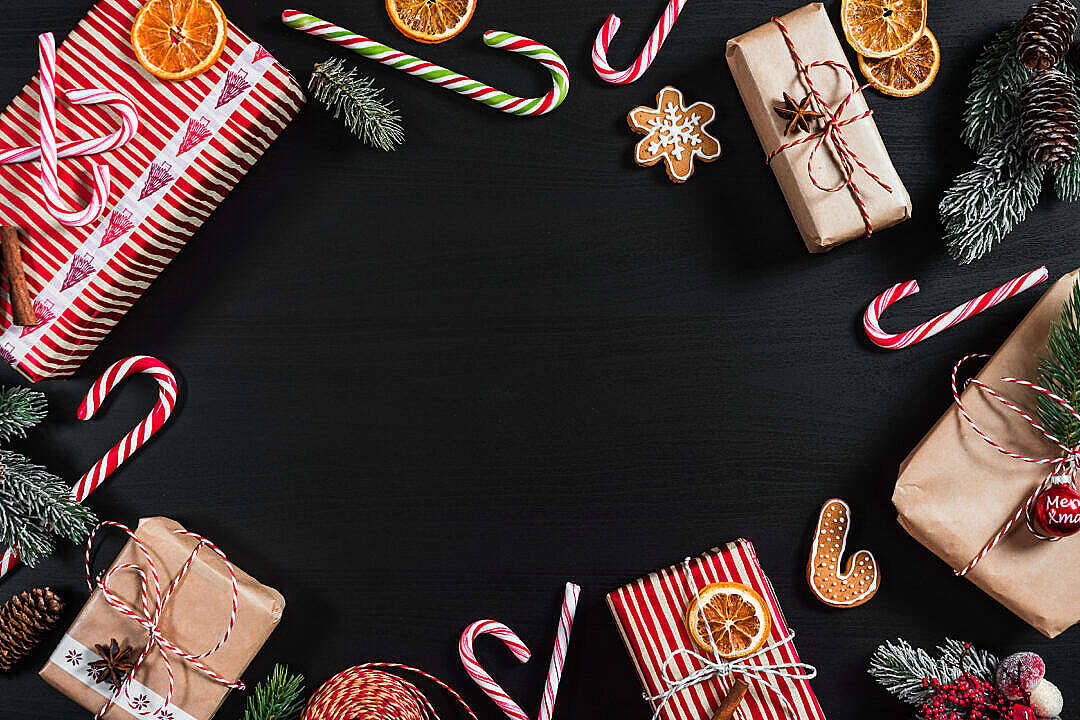 Christmas banner, pretty decorations, festive Christmas gifts, SD Desktop Wallpaper