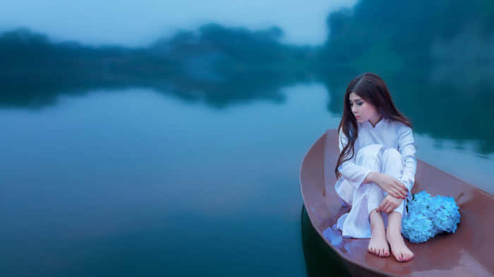 pretty teen girl, boat, white, SD Desktop Wallpaper
