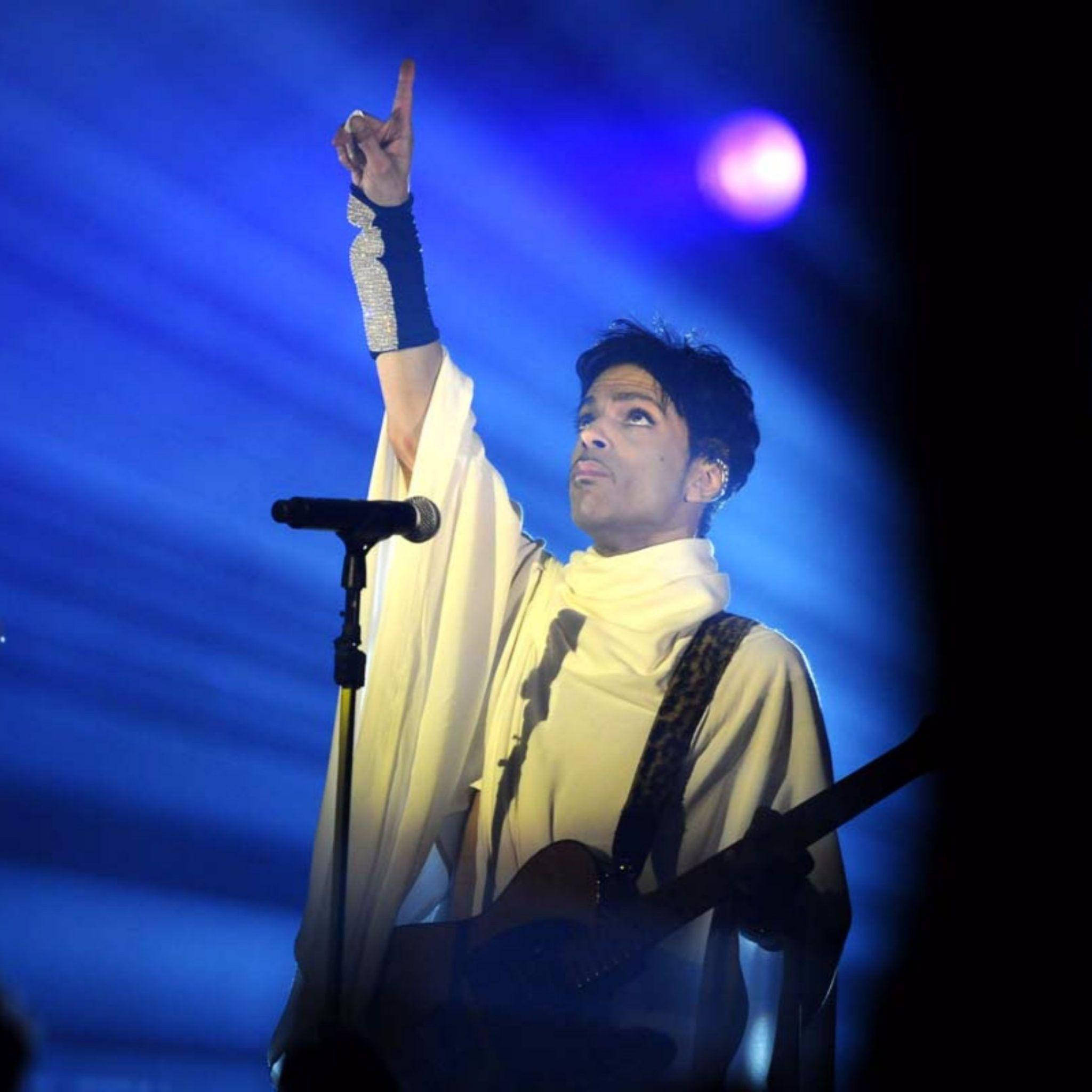 Prince, white robe, blue stage lights, Full HD Desktop Wallpaper